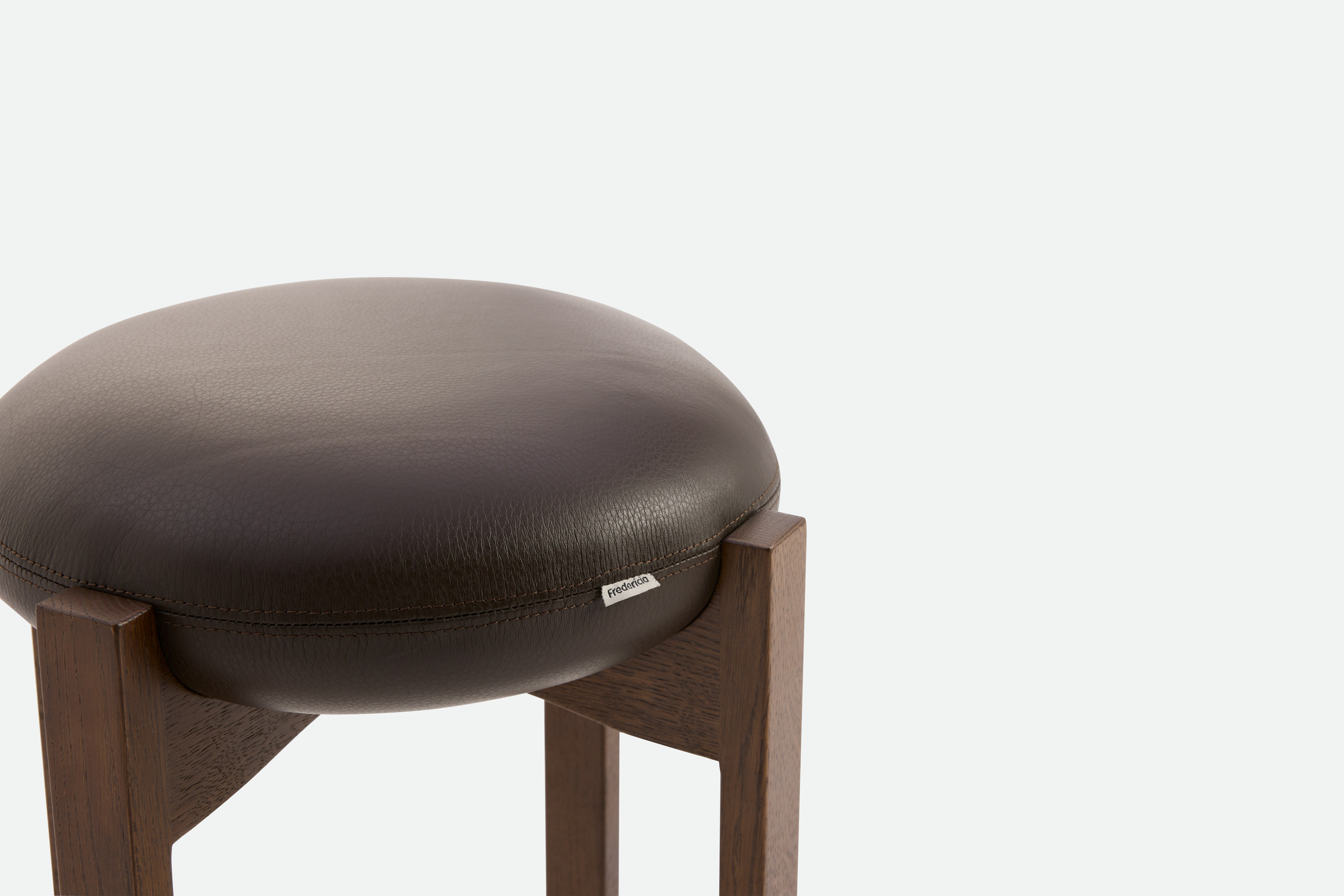 Pioneer Counterstool