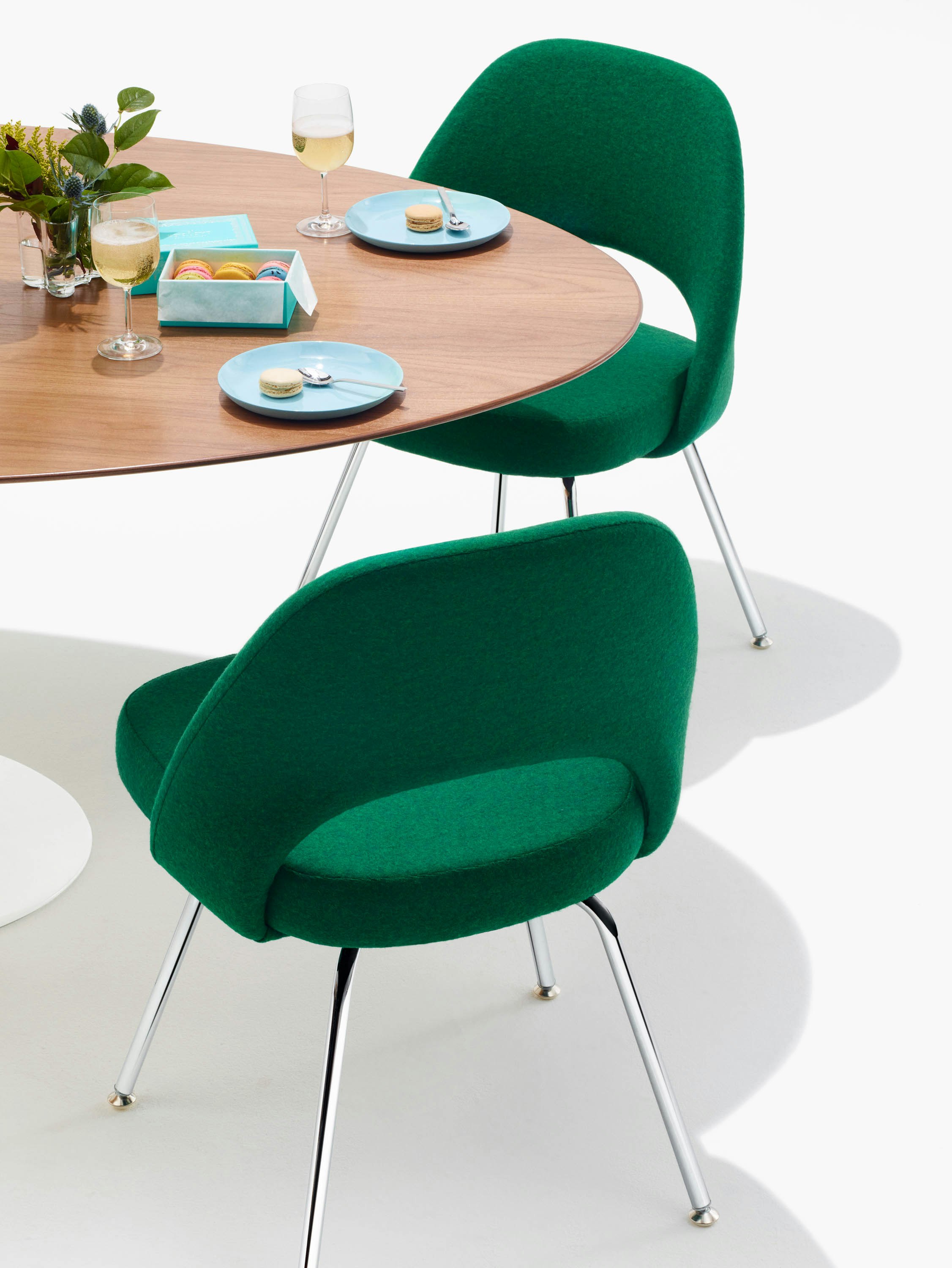 Saarinen Executive Side Chair