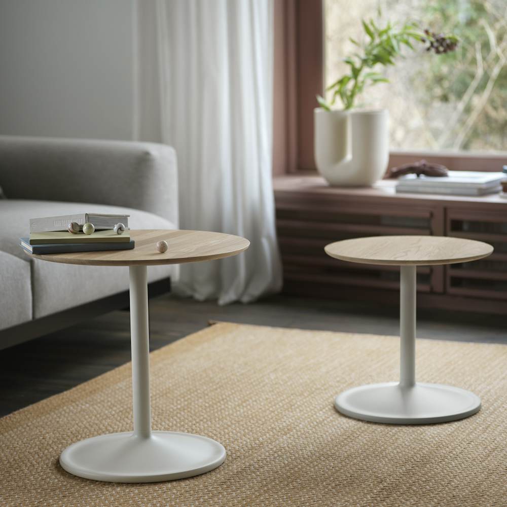 Soft Side Table - Solid Oak/Off-White, Kink Vase - Sand, In Situ Modular Sofa - Clay 12