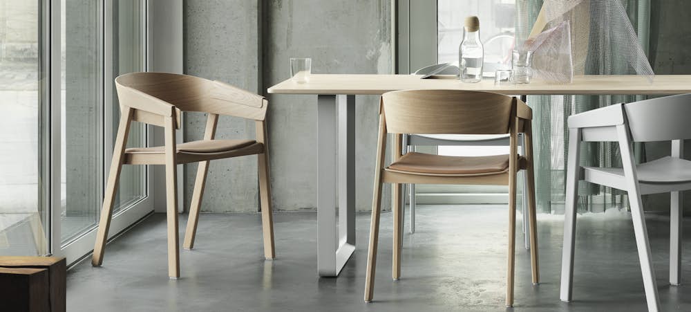Cover Chair - Oak,  Grey. 70/70 Table - Oak/Grey. Grain Pendant Lamp - Nature. Ply Rug - Black/White.