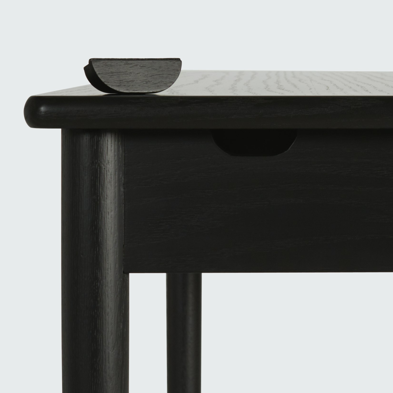 Edel Mini Table 47x23