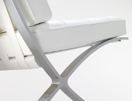 Barcelona Chair white leather leg detail