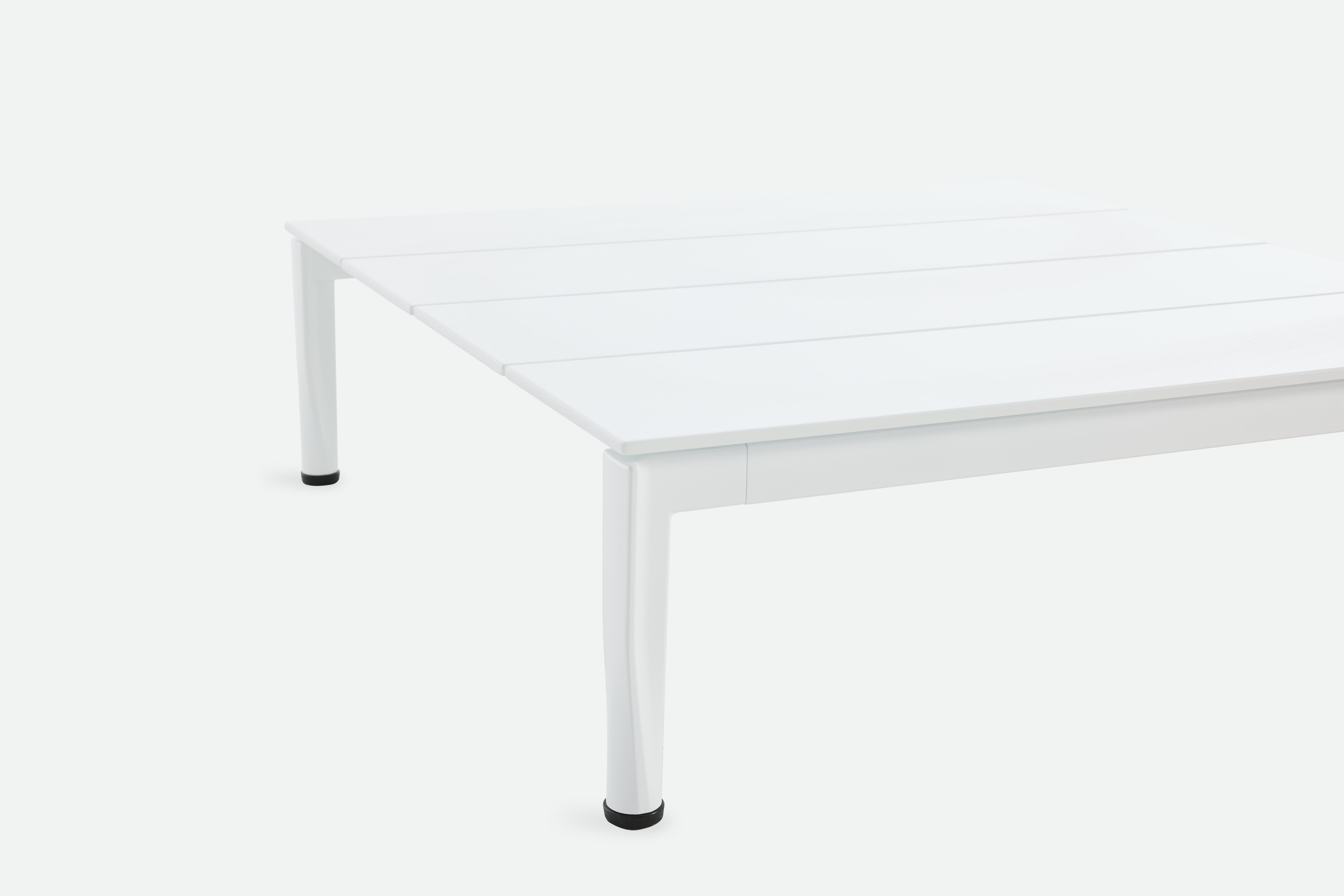 Lissoni Outdoor Coffee Table - white