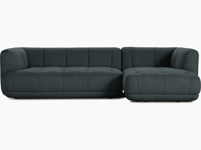 A front view of the Quilton Sectional - Righ Chaise.
