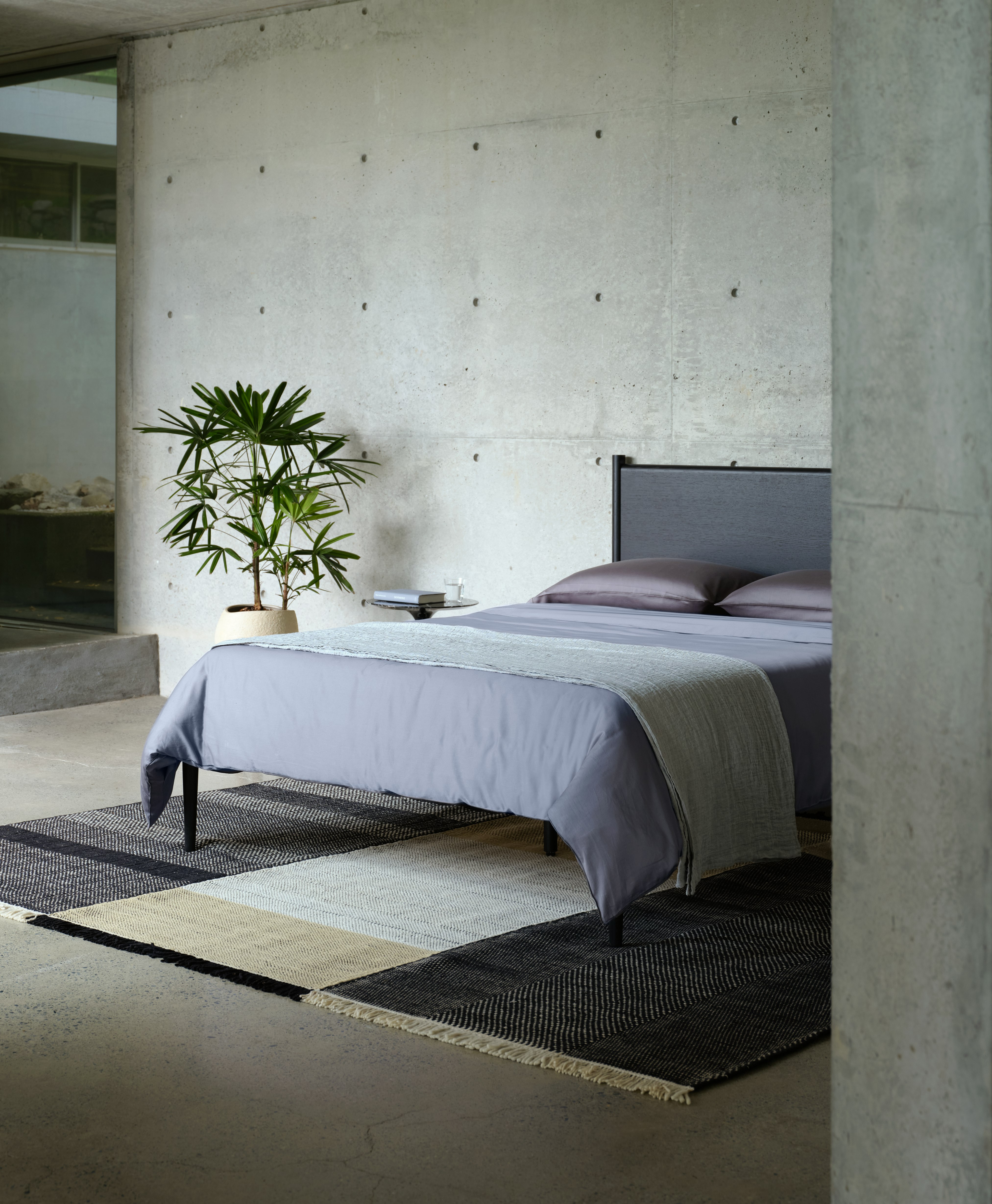 Cove Bed High Headboard and Tres Rug