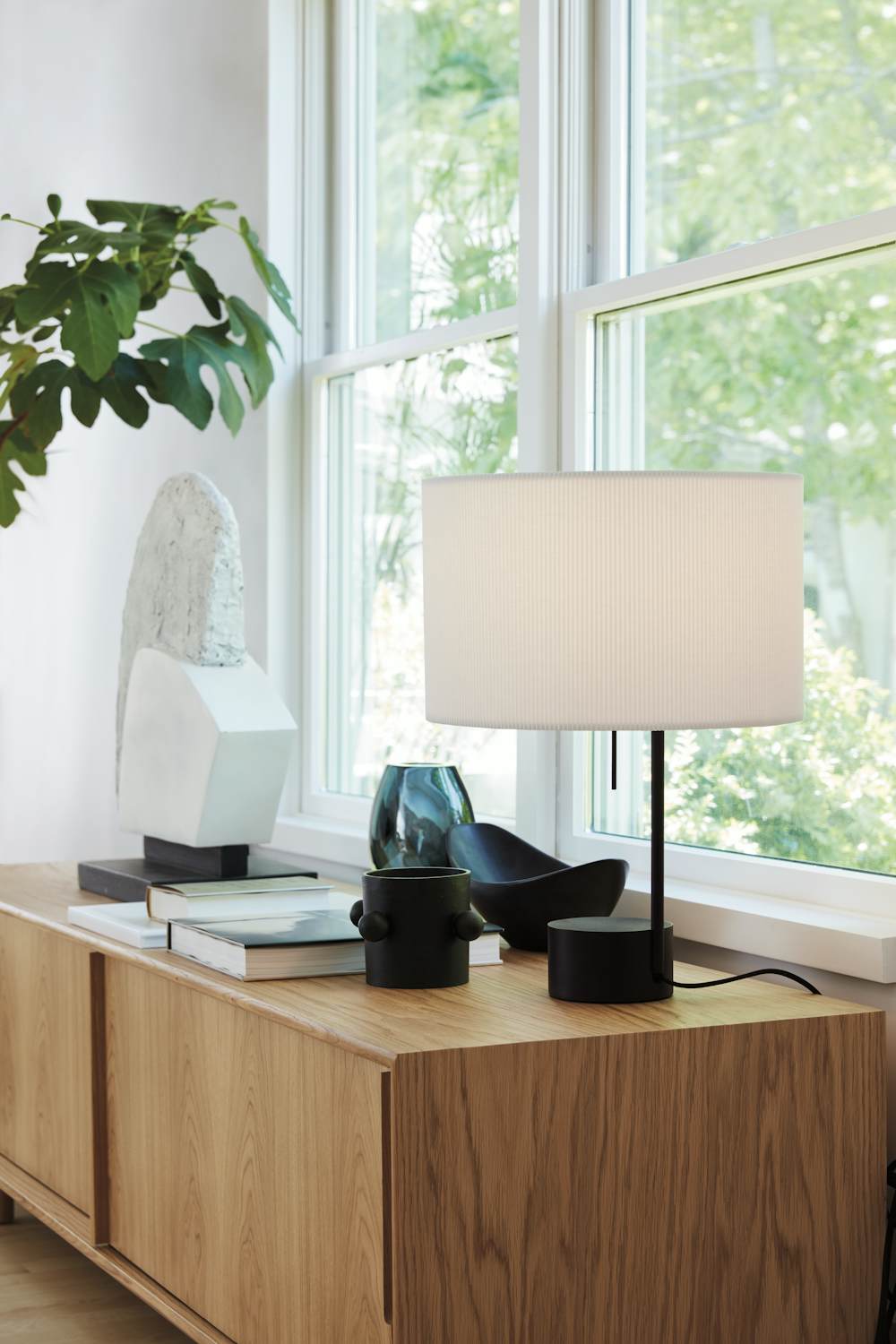 Pleat Drum Table Lamp