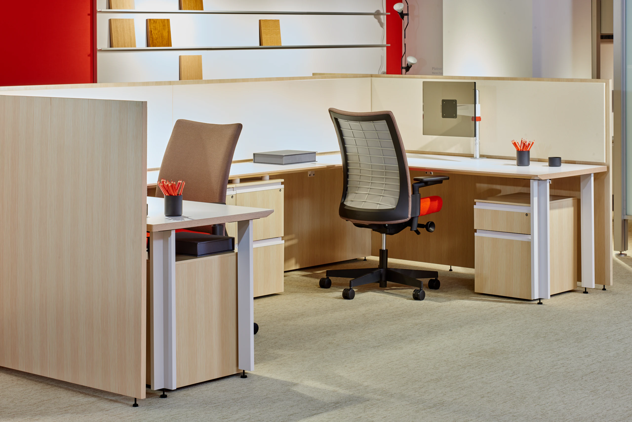 NeoCon 2015 AutoStrada Remix FilzFelt felt tack pin board Sapper Single 50 Monitor Arm ergonomic natural wood veneer showroom