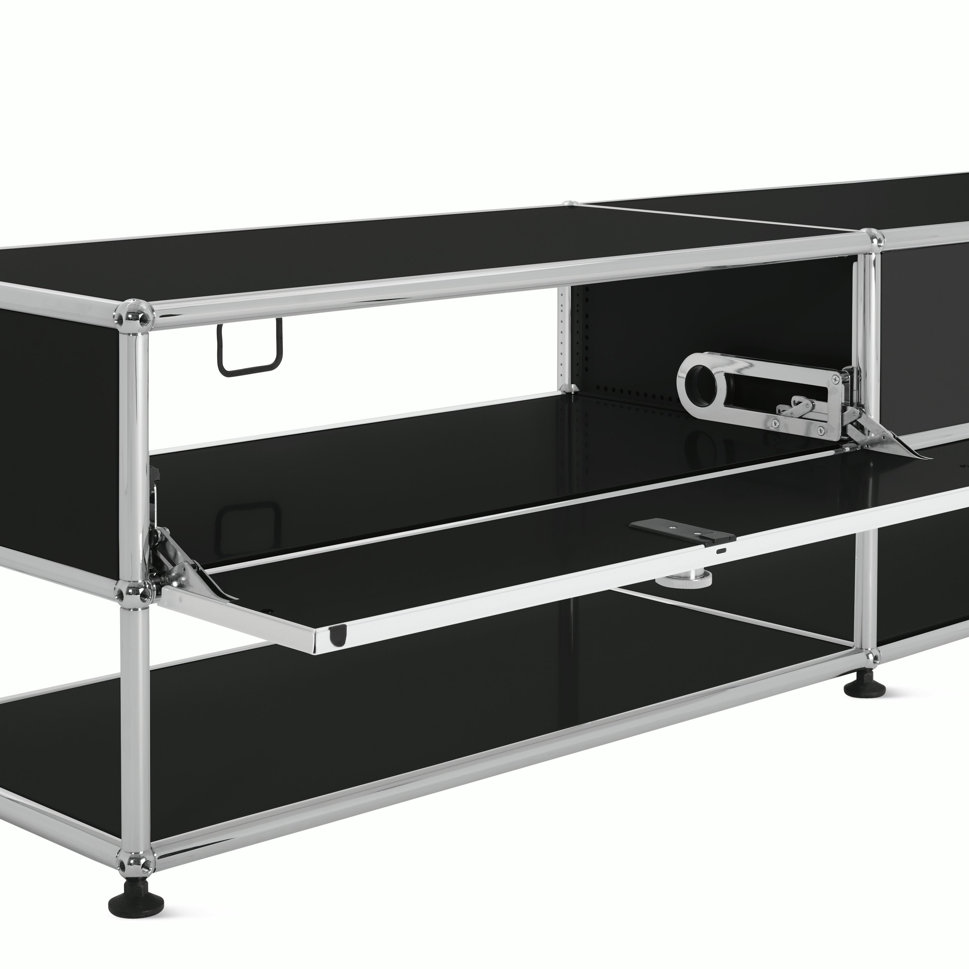 USM Open Media Console