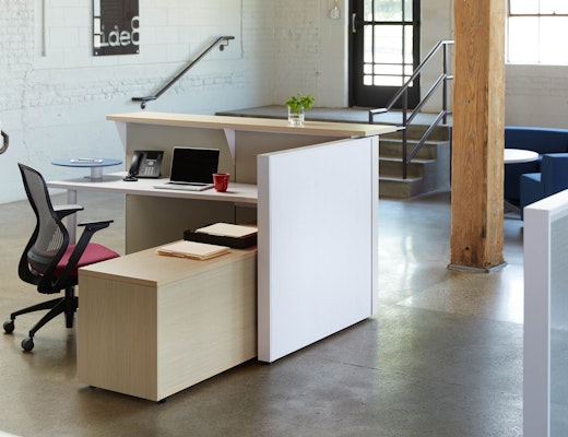 Dividends Horizon Reception Station with Anchor Storage Dividends Horizon Anchor Storage ReGeneration Chair