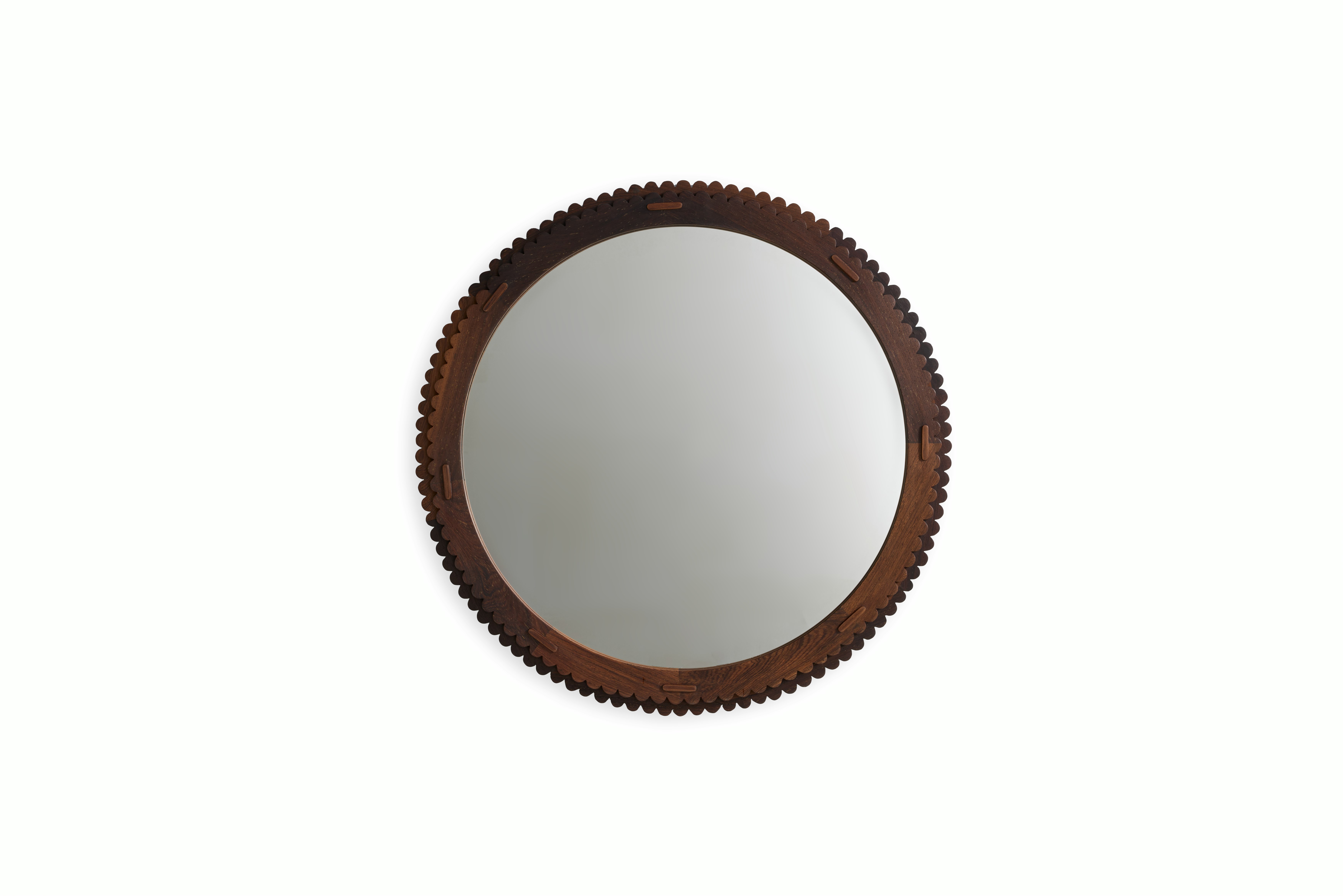 Lesire Wall Mirror