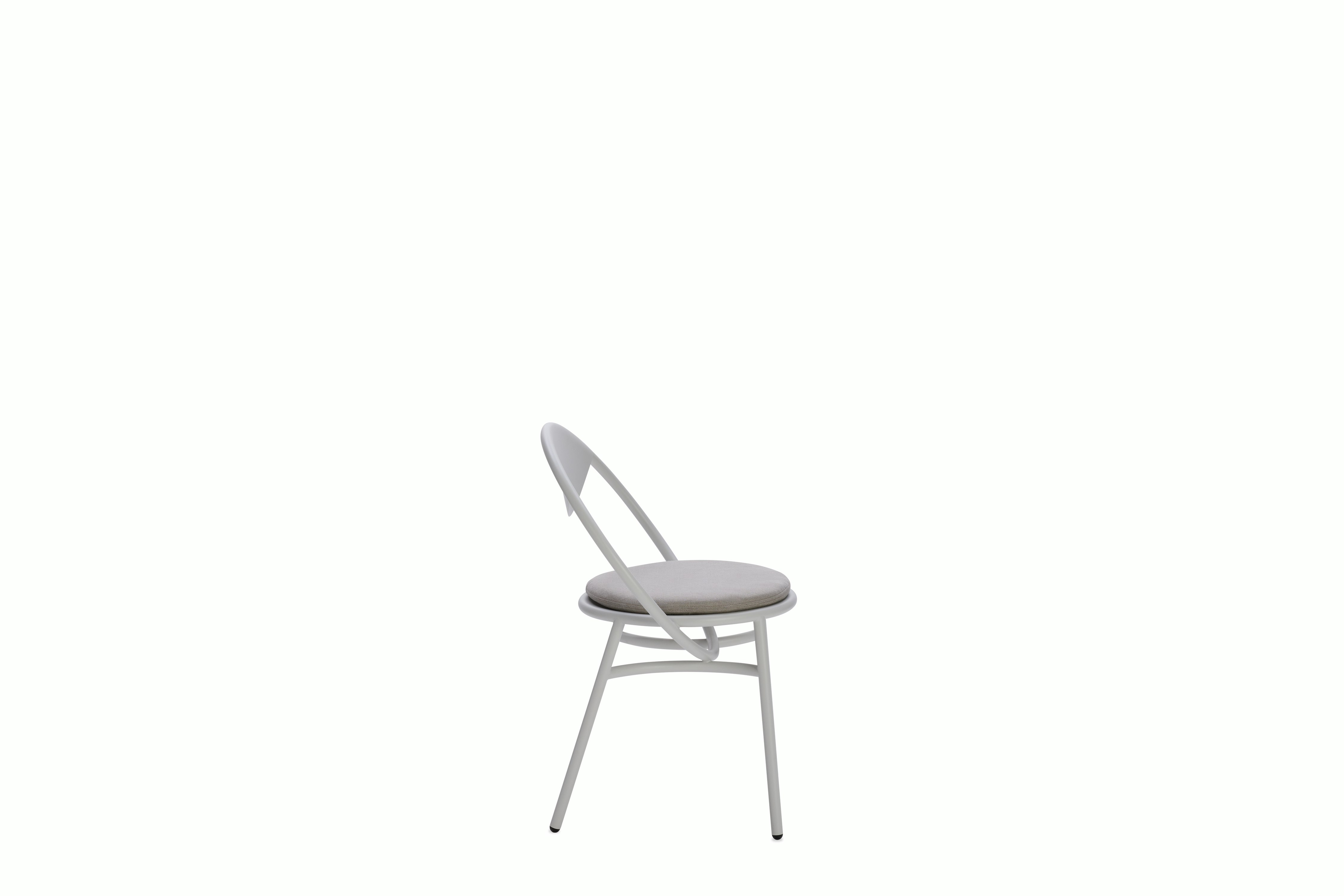 Tide Outdoor Dining Chair