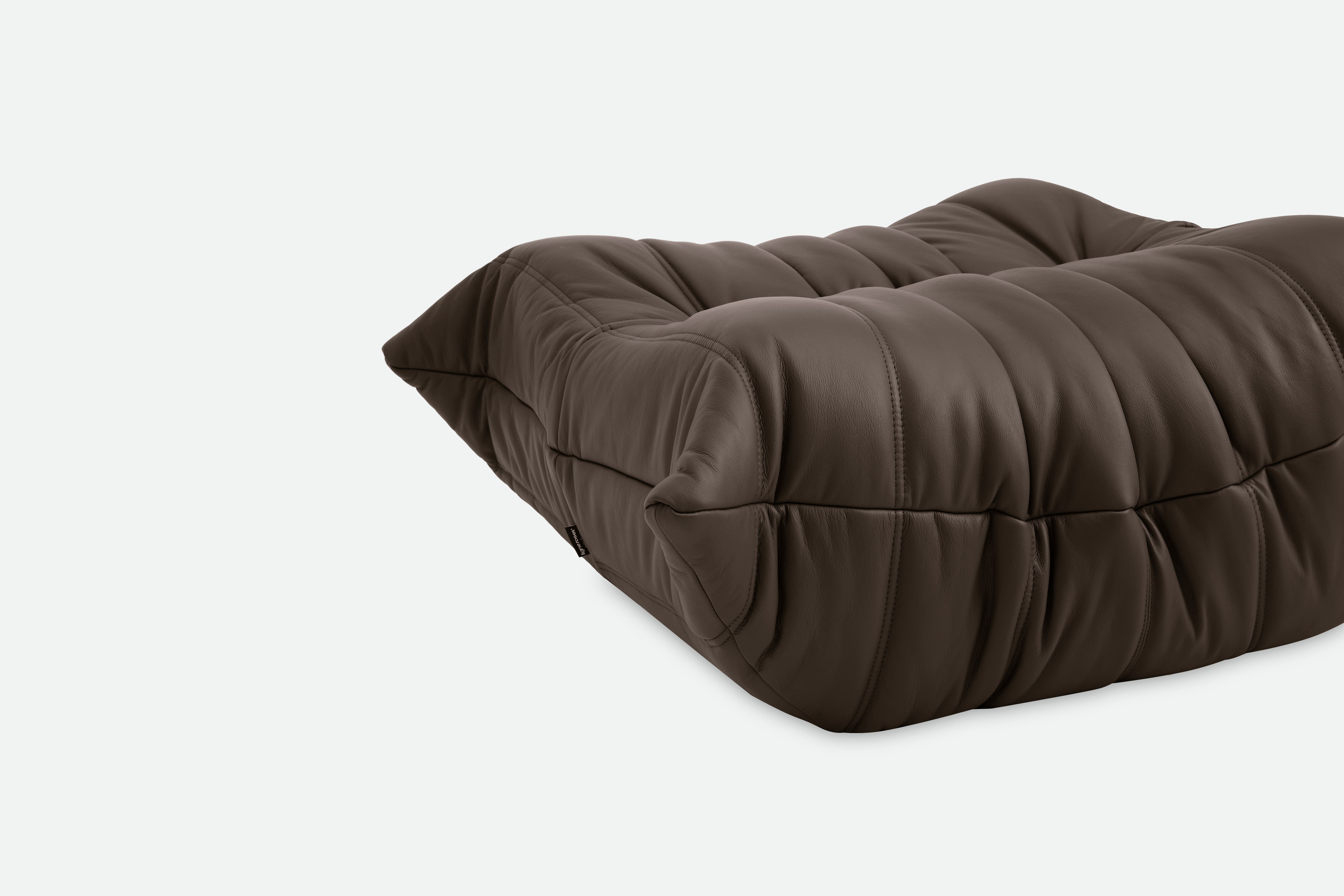 TOGO Ottoman - Opera Leather,  tobacco