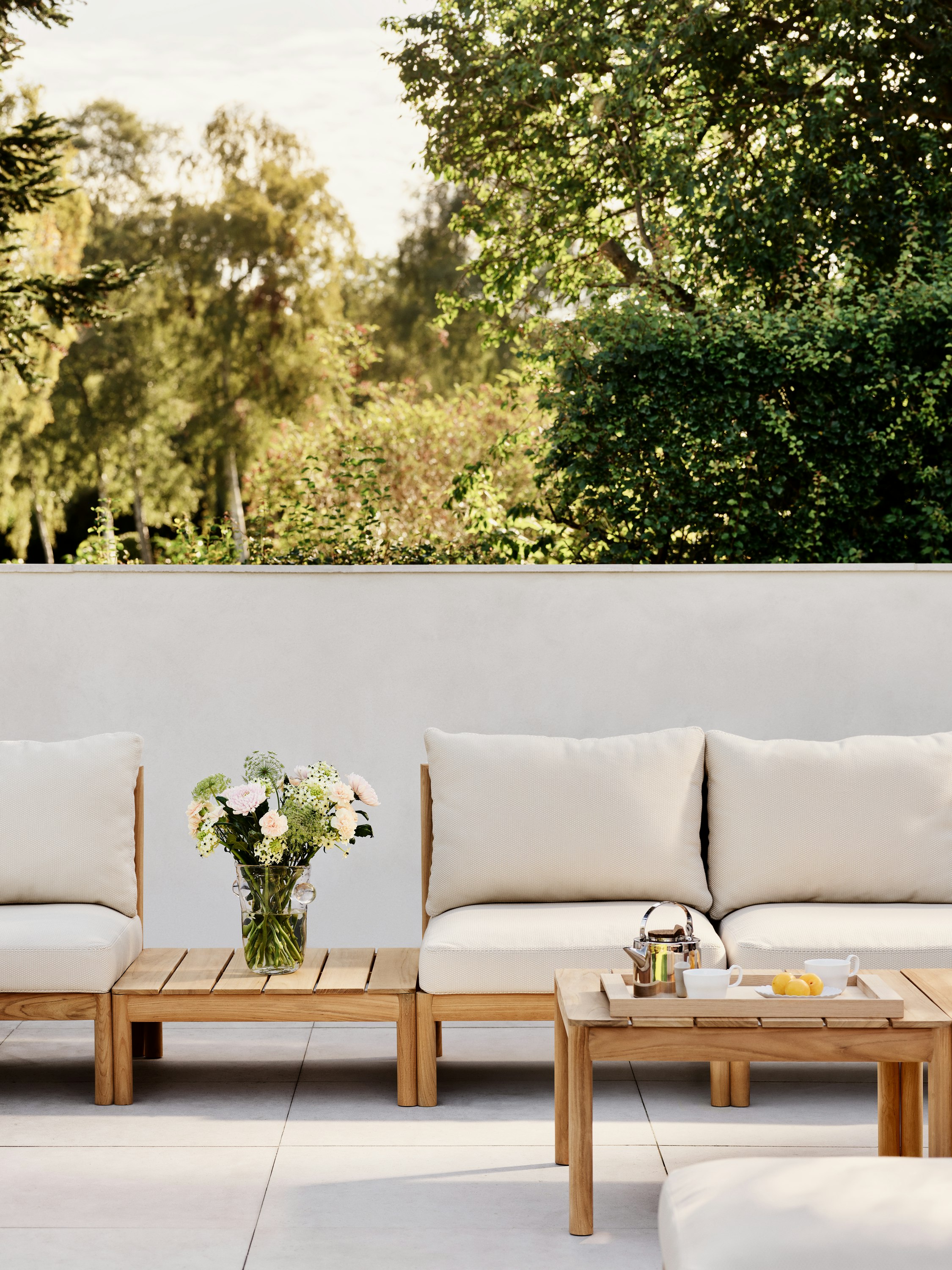 Tradition Outdoor Table