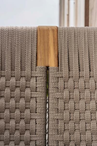 E500 Embrace Outdoor Armless Module