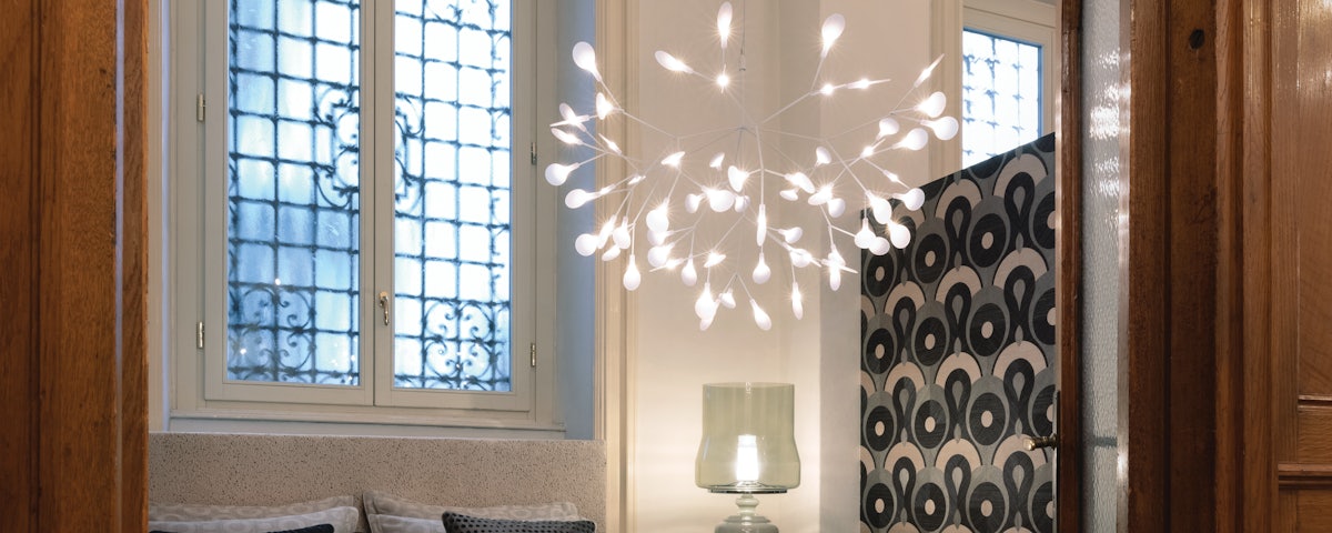 Heracleum III Pendant in home setting