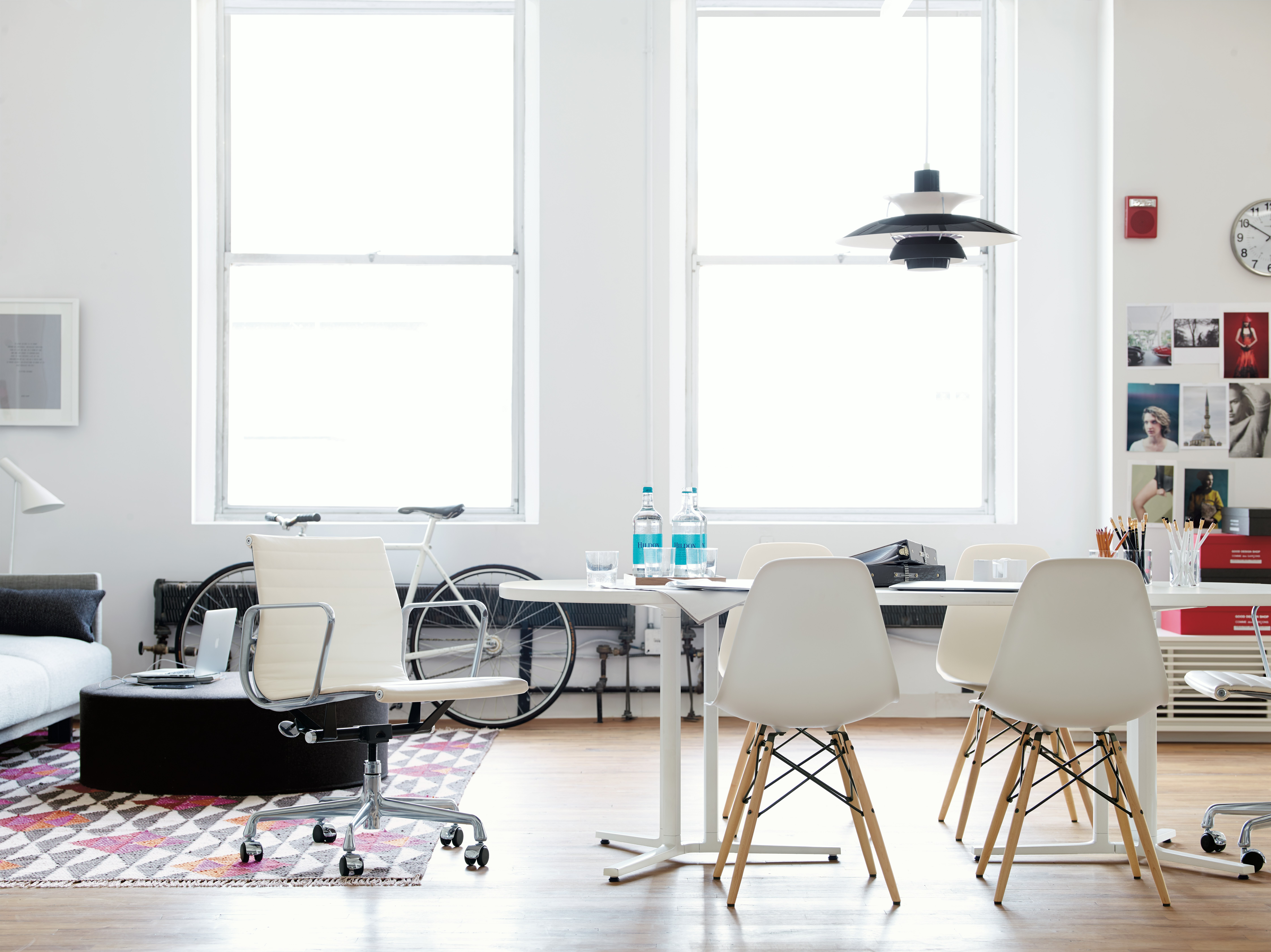 Eames Molded Plastic Side Chair