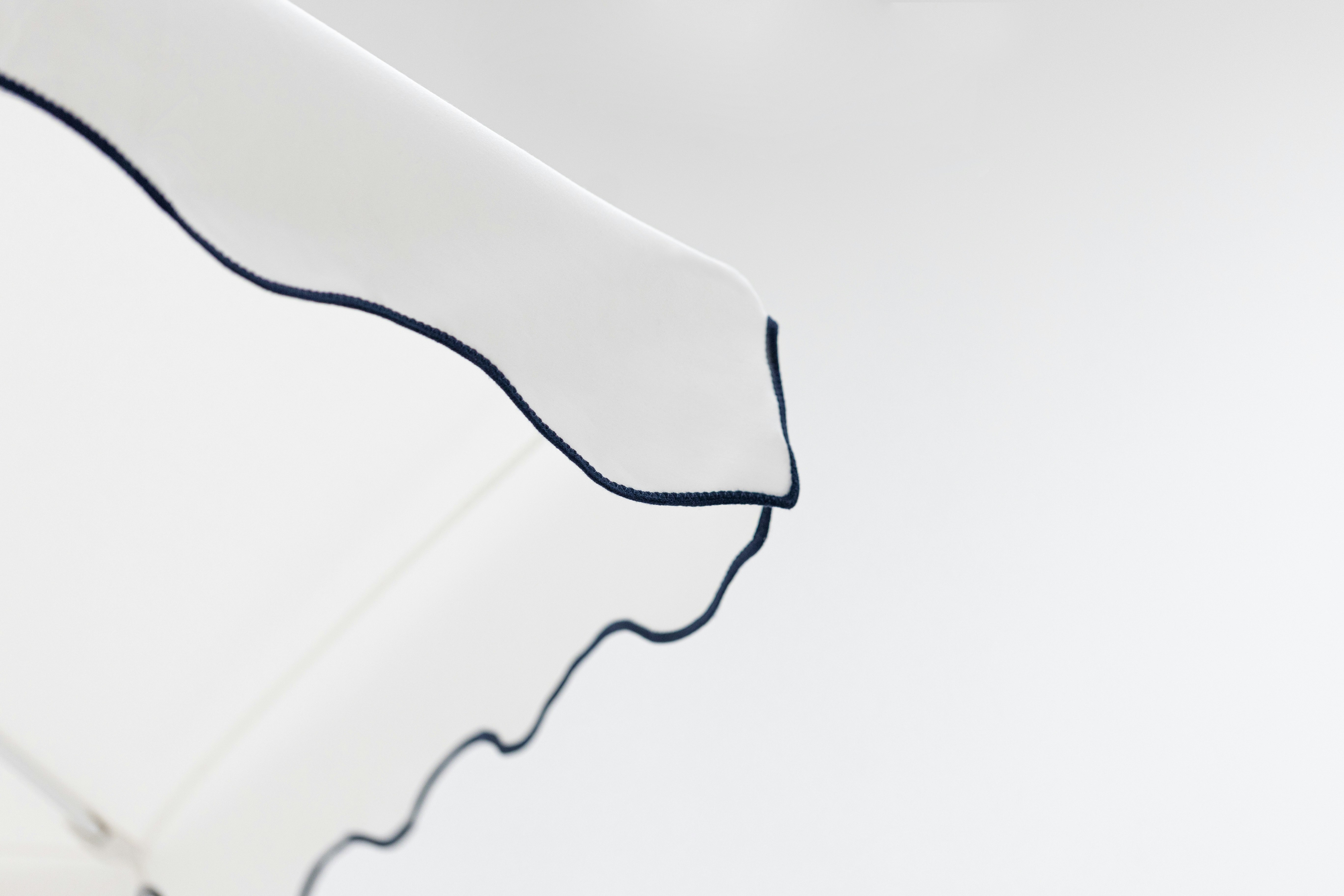 Tuuci Ocean Master Hexagon Scalloped Umbrella