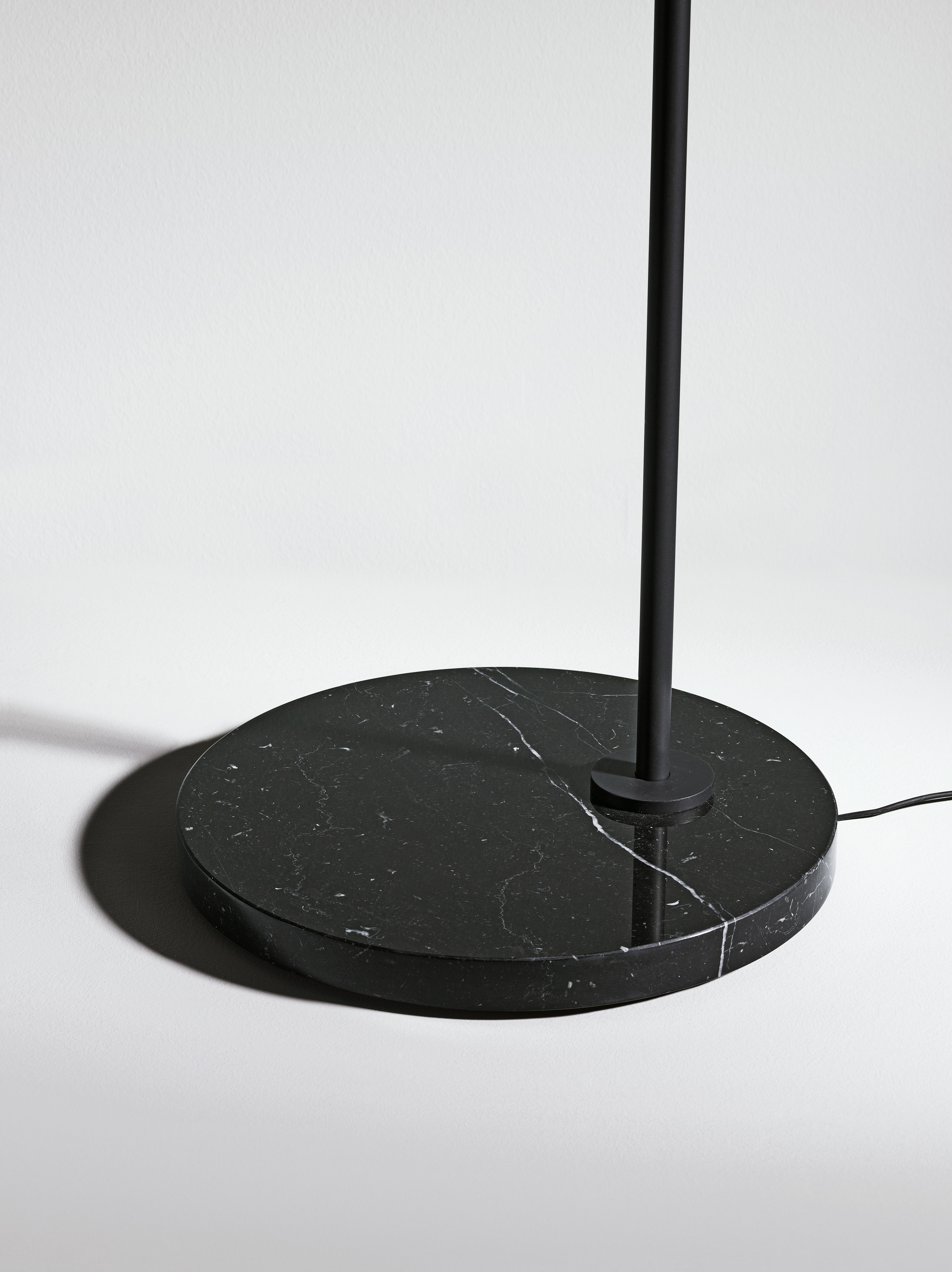 Captain Flint LED Floor Lamp