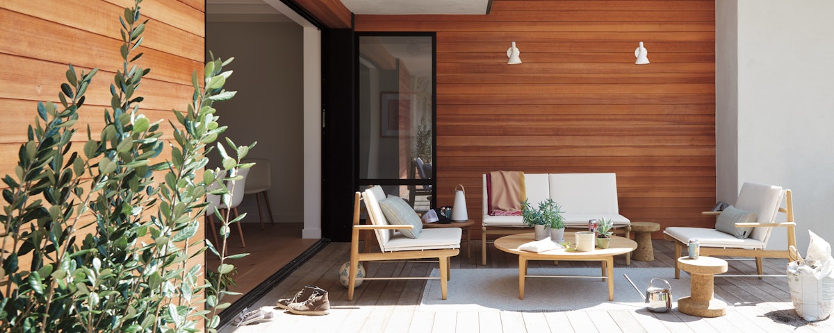 AJ Outdoor Wall Sconce