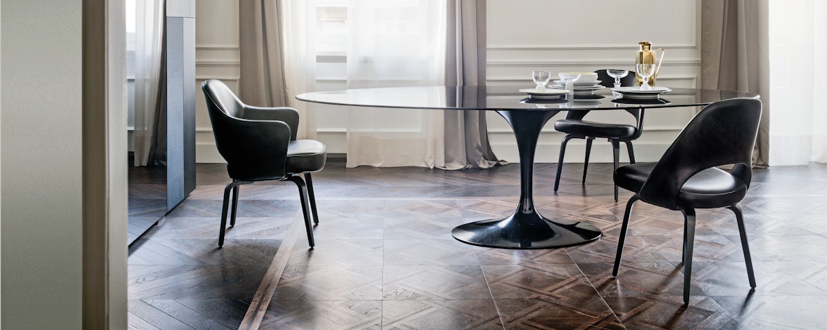 Saarinen Executive Armchair