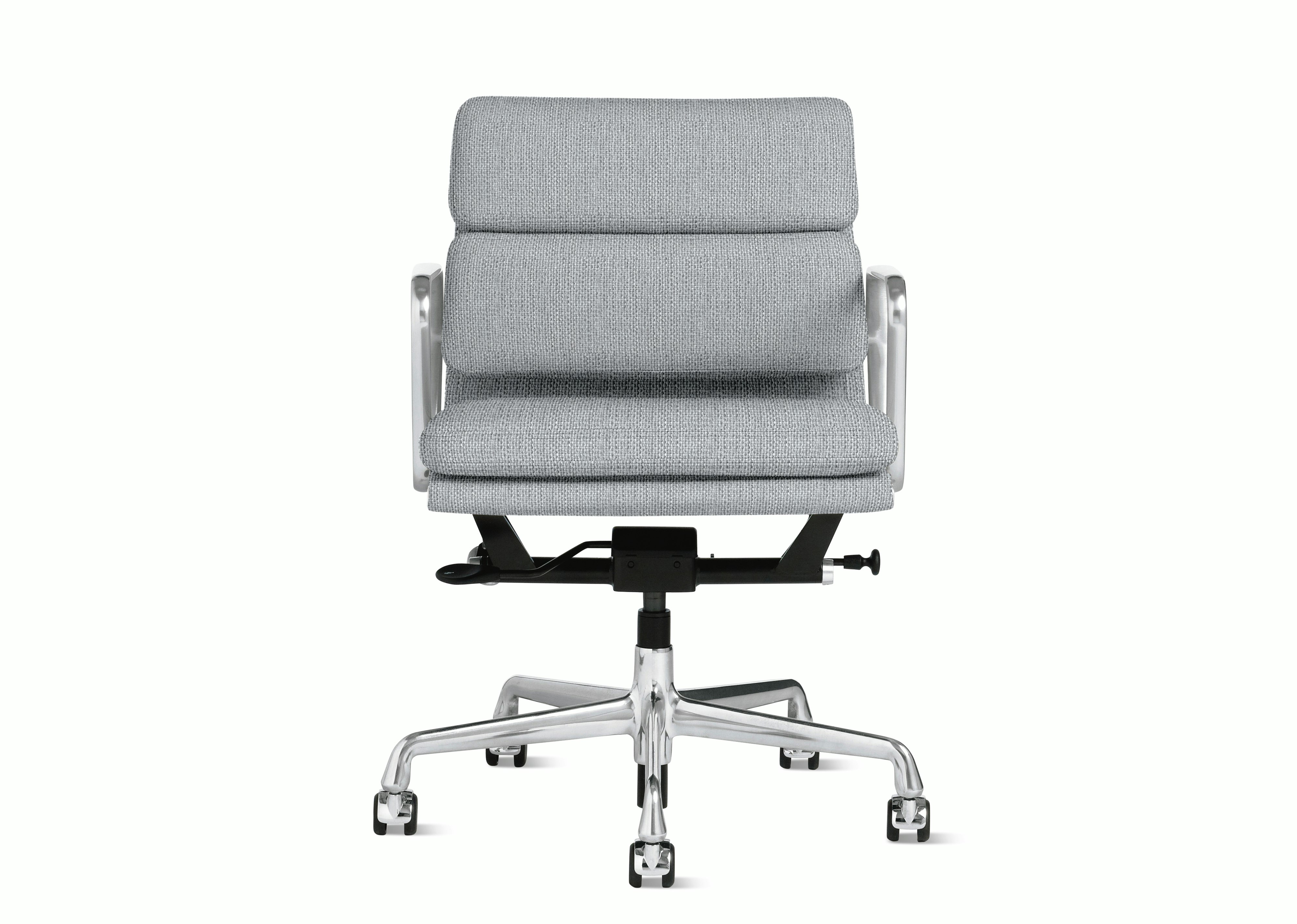 Eames Soft Pad Chair - Management Height