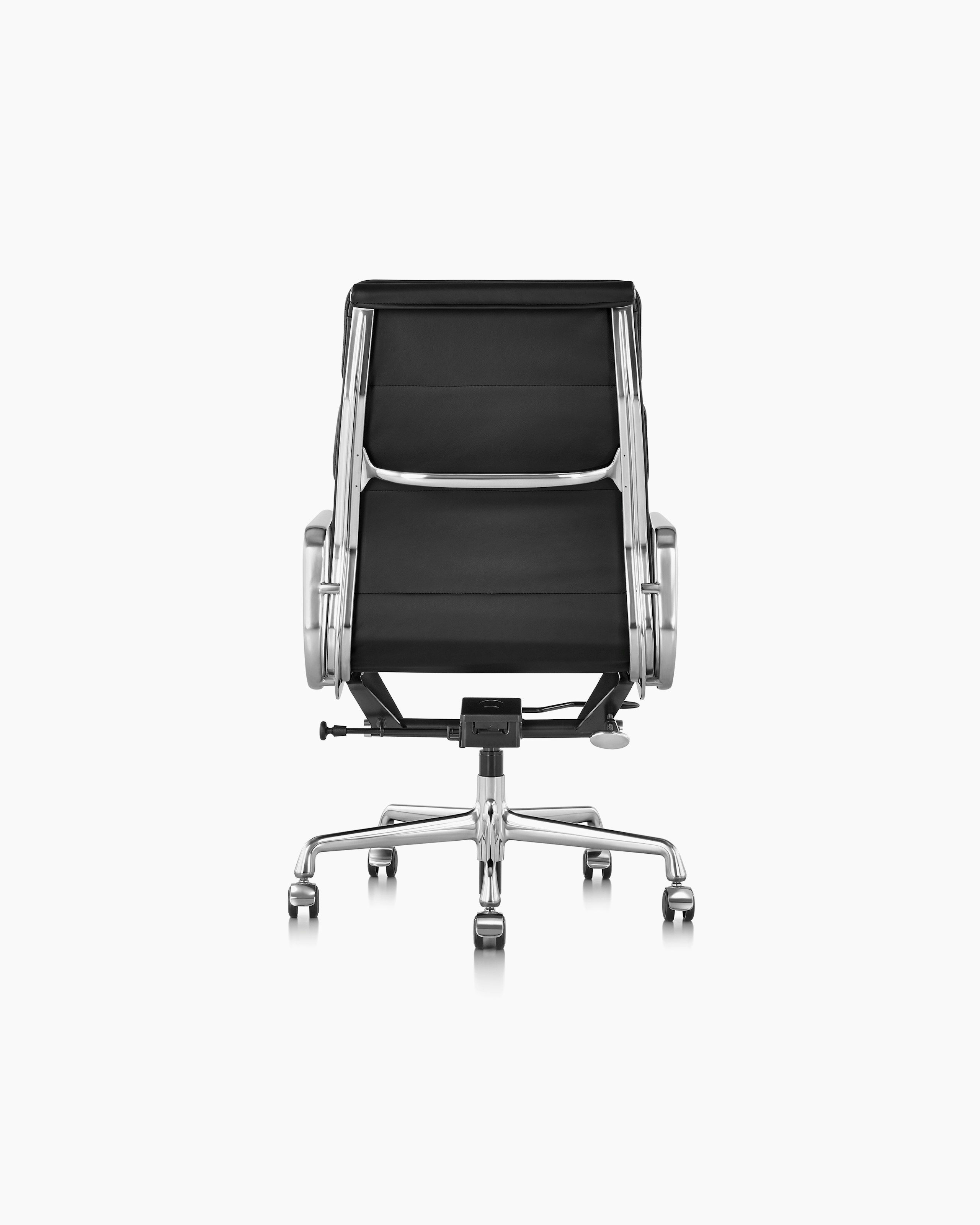 Eames Soft Pad Executive Chair, Herman Miller | MillerKnoll Eames Soft Pad Executive Chair, Herman Miller | MillerKnoll