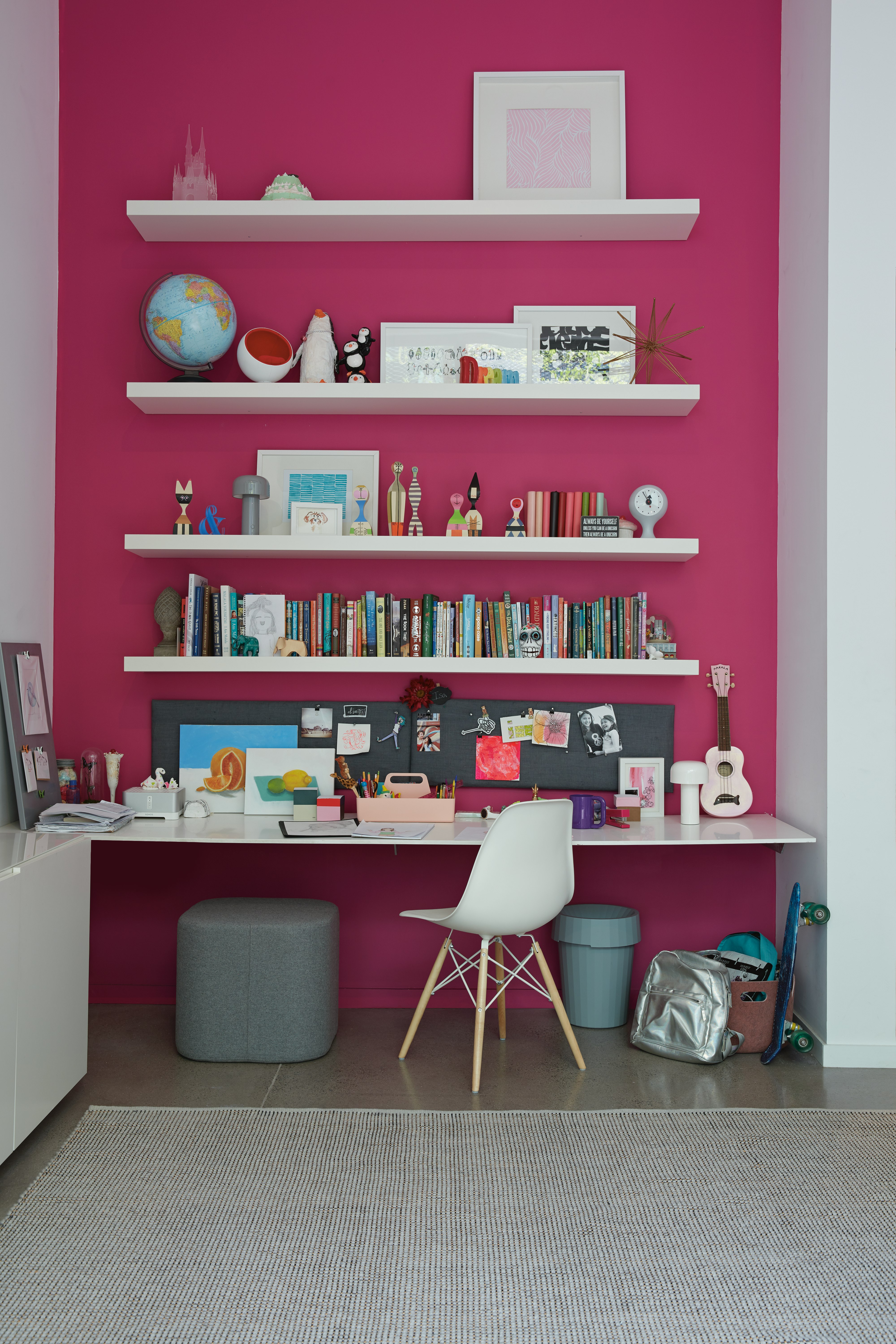 Eames Molded Plastic Side Chair