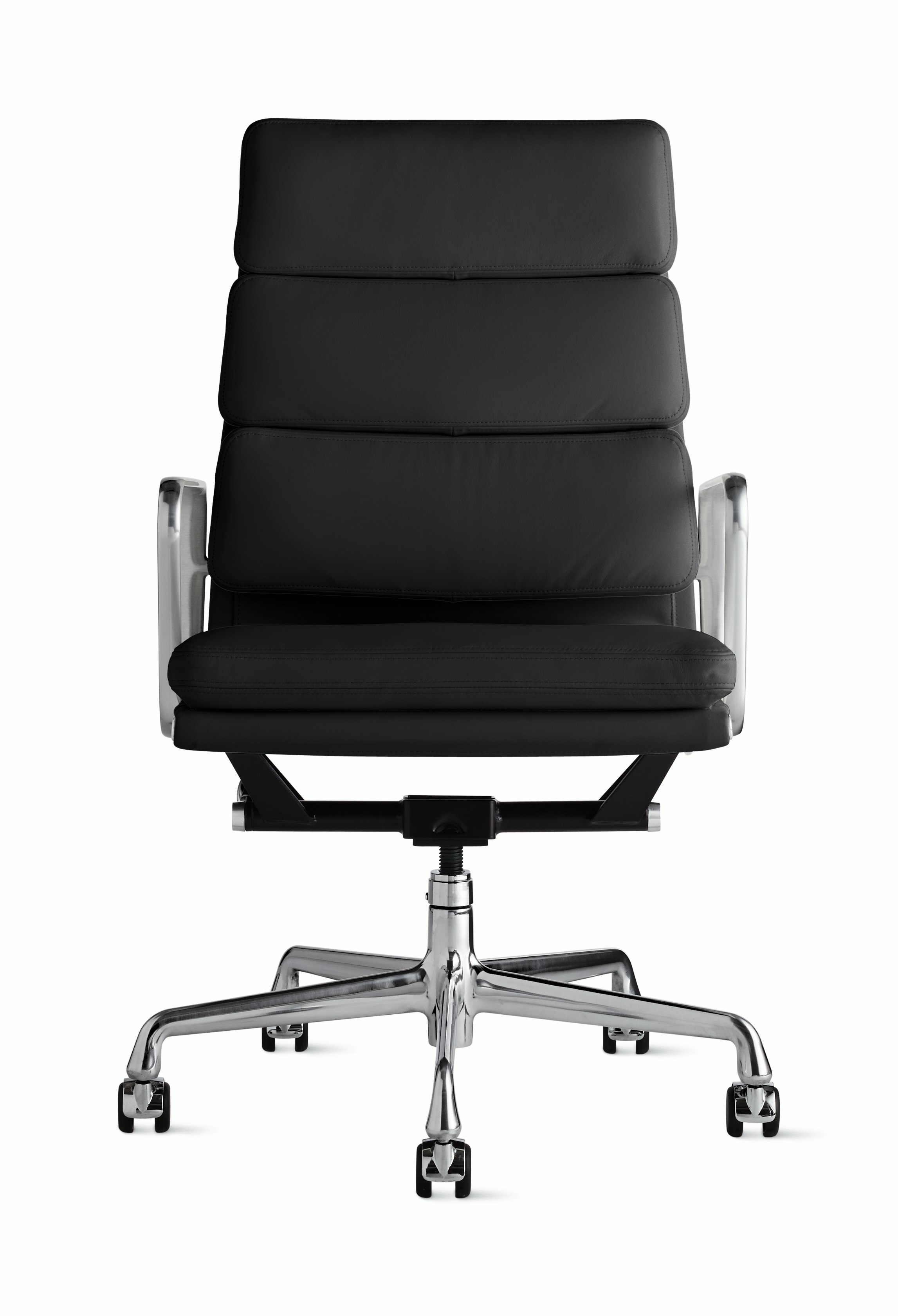 Eames Soft Pad Chair