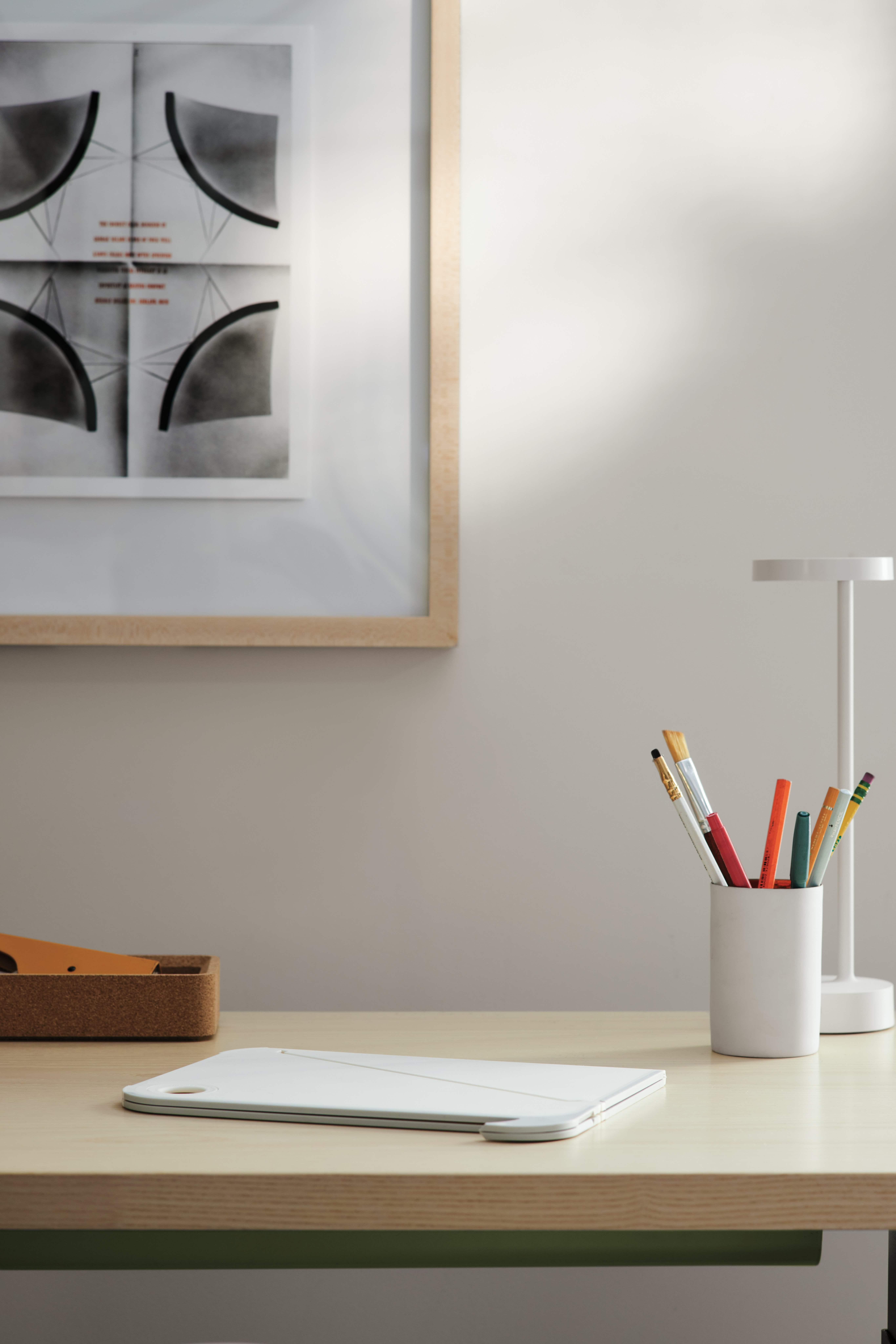 Oripura Laptop Stand