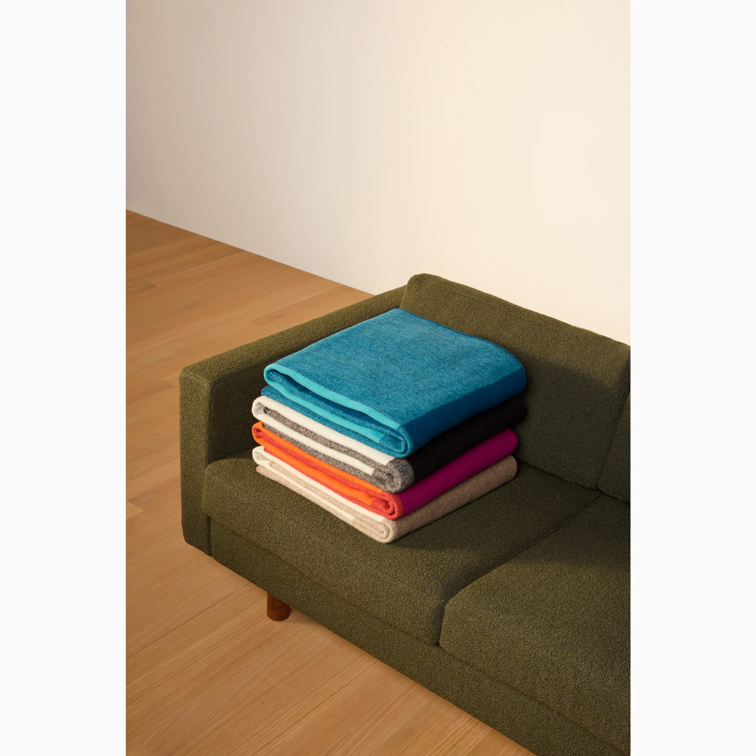 Herman Miller / ジラードスロー Girard Throw – Herman Miller Herman Miller / ジラードスロー Girard Throw – Herman Miller