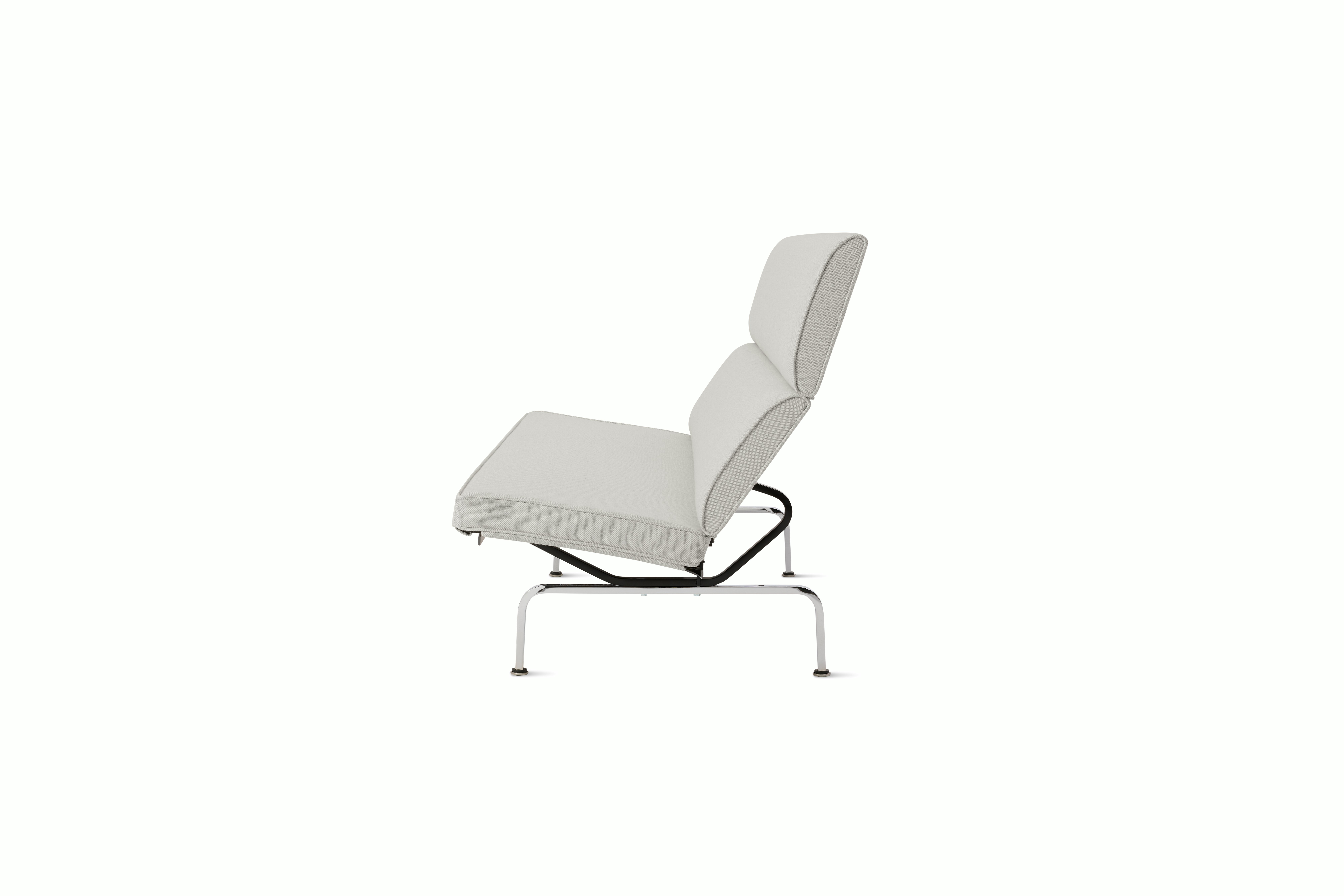 Eames Sofa Compact in Mode Shell