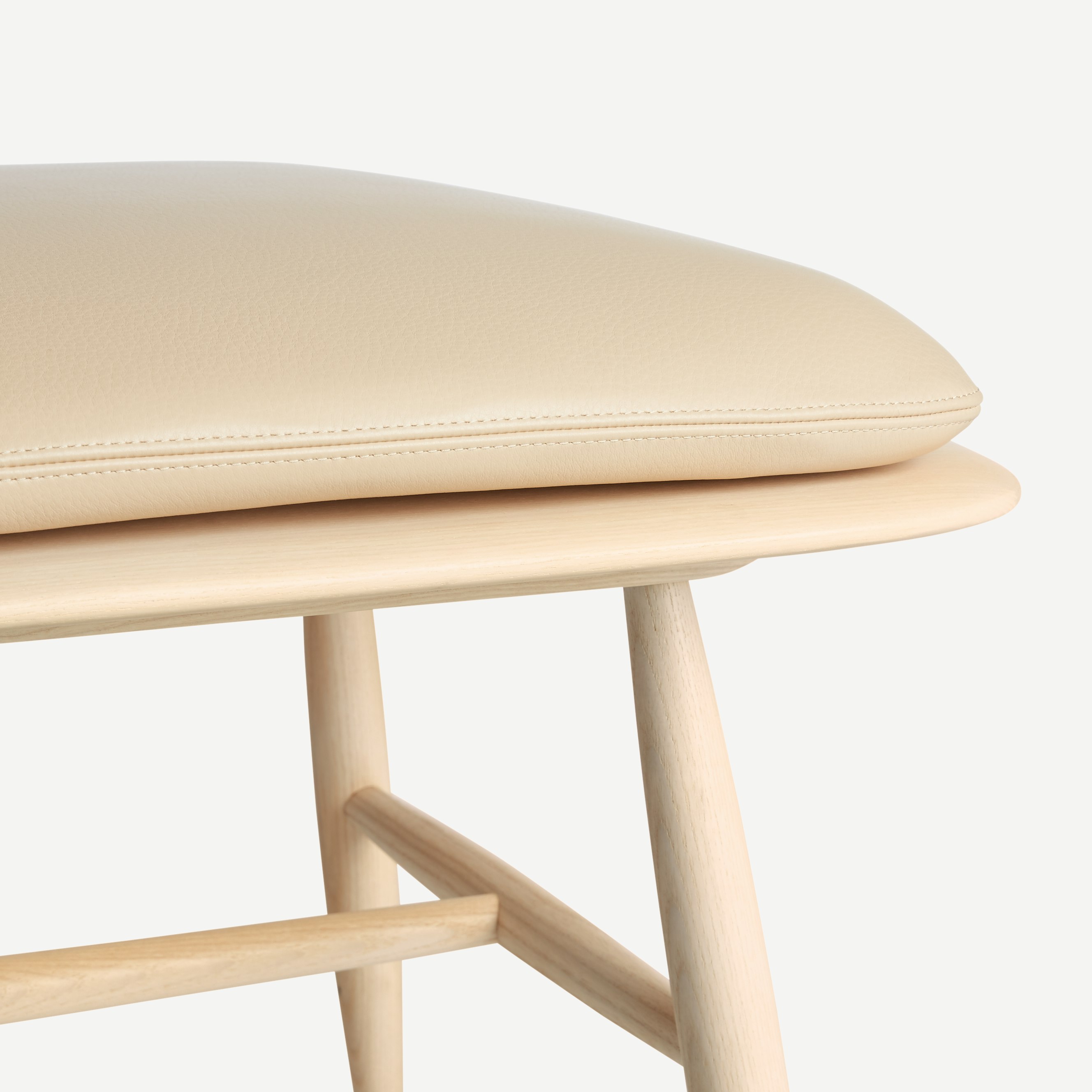 Von Bench with Leather Seat Pad