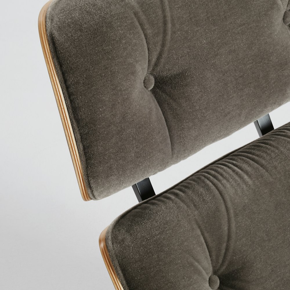 Eames Lounge Chair
