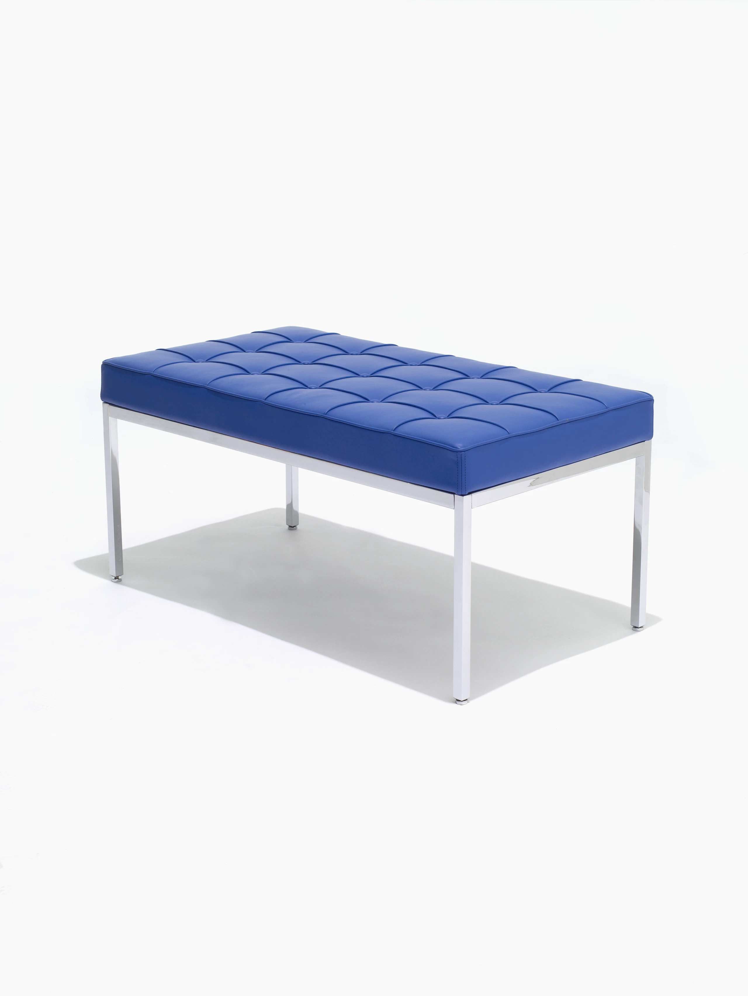 Florence Knoll Bench in blue leather with chrome base