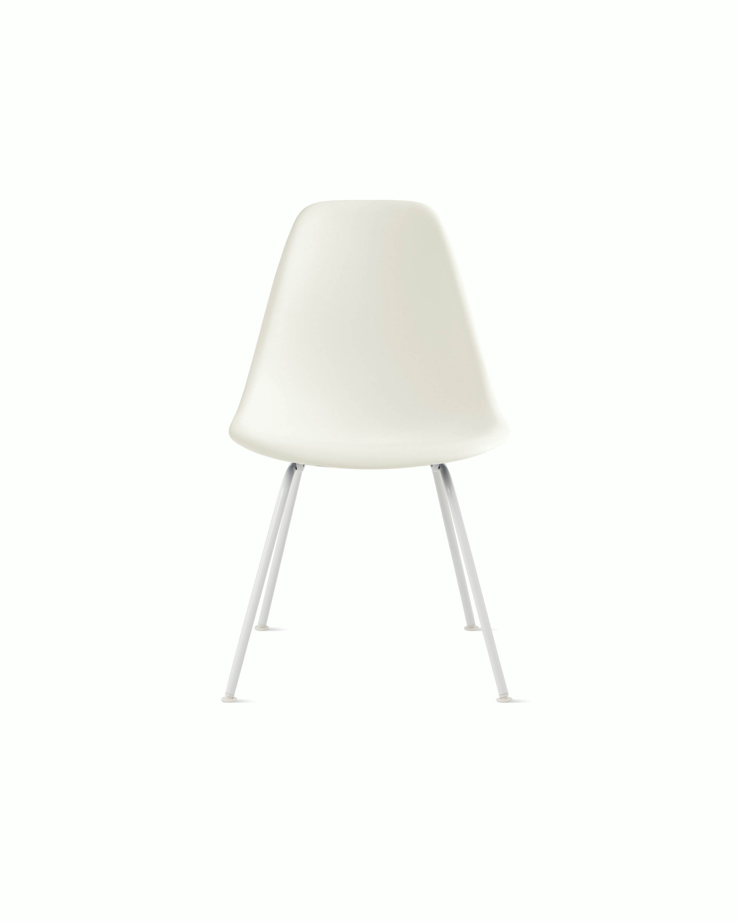 Eames Molded Plastic Side Chair