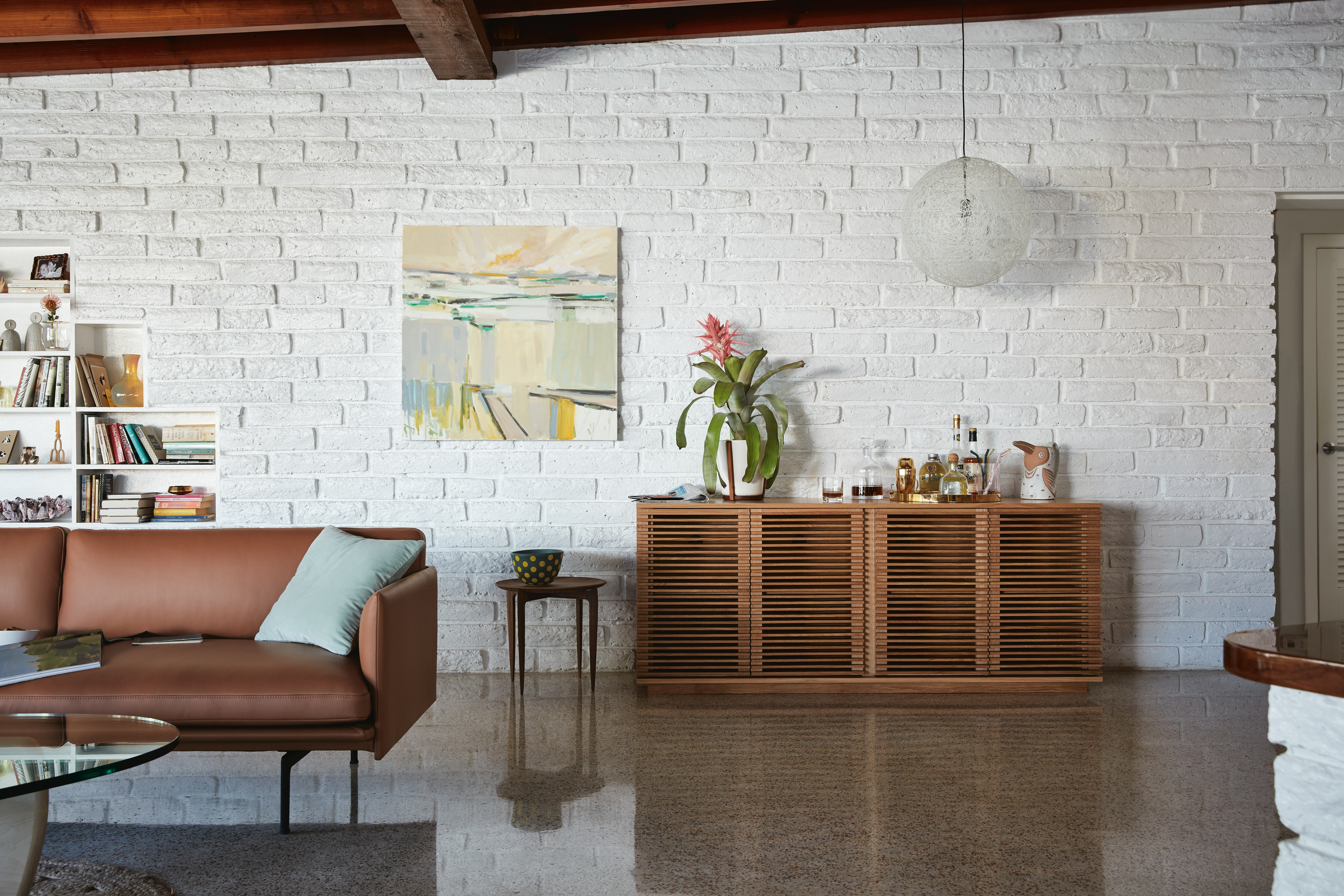 Line Credenza