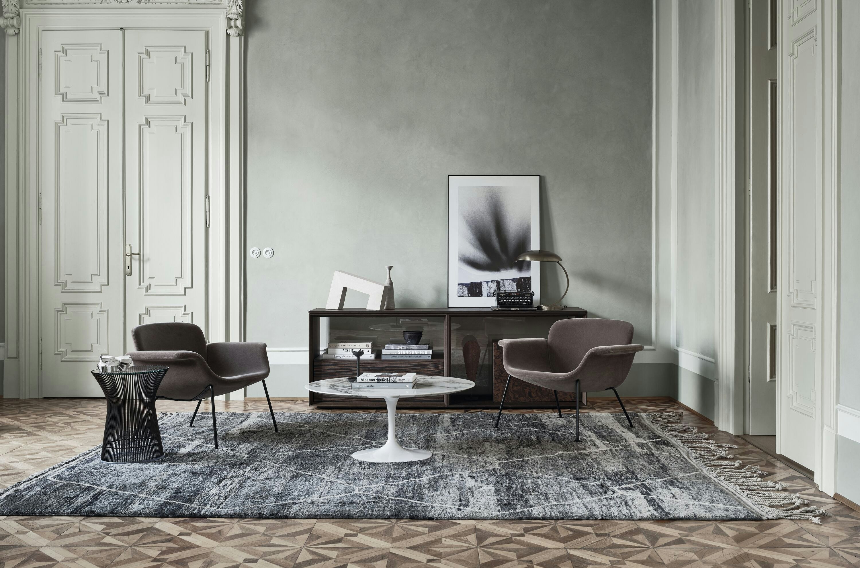 KN04™ Lounge Chair | Knoll