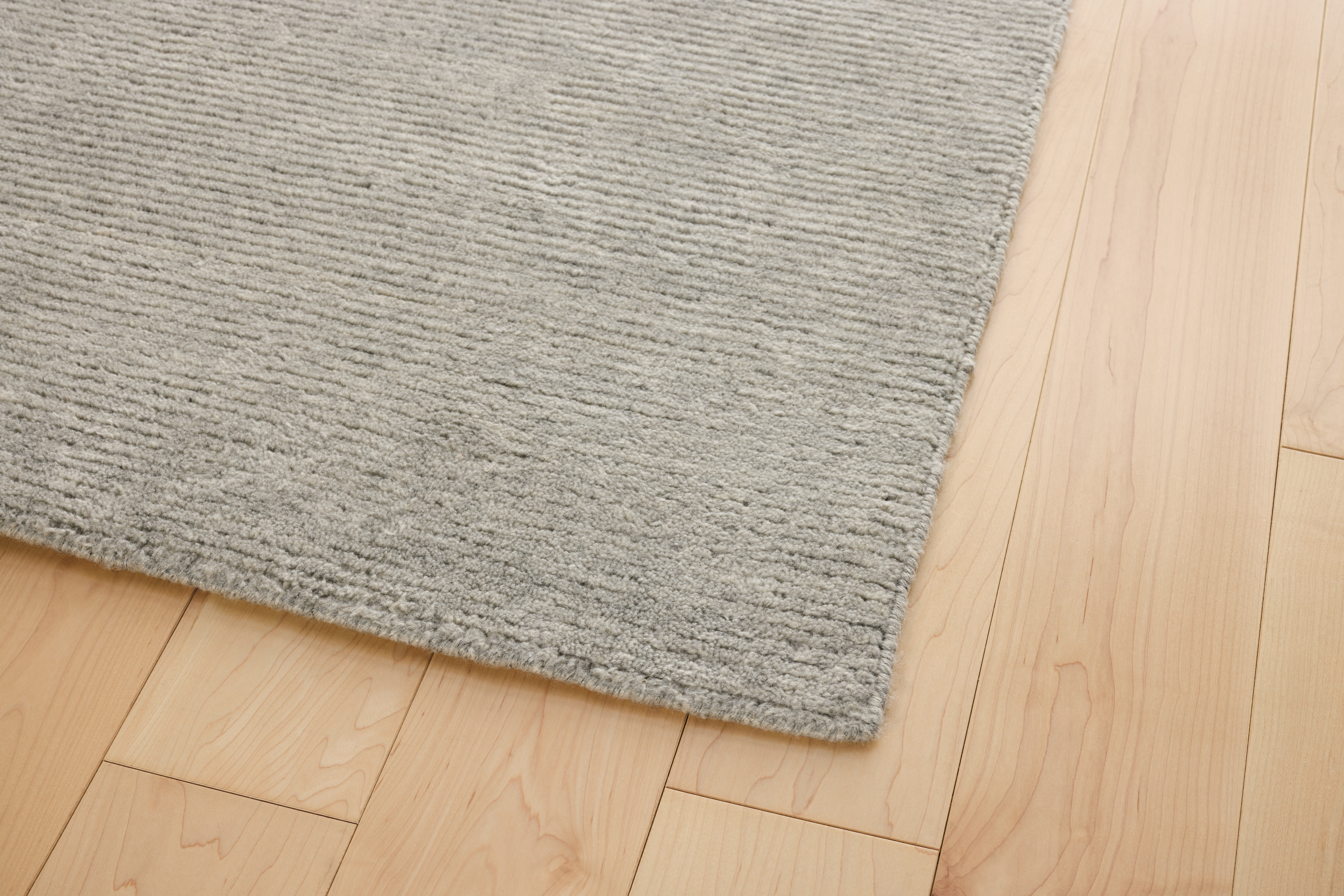 Pila Handloomed Rug