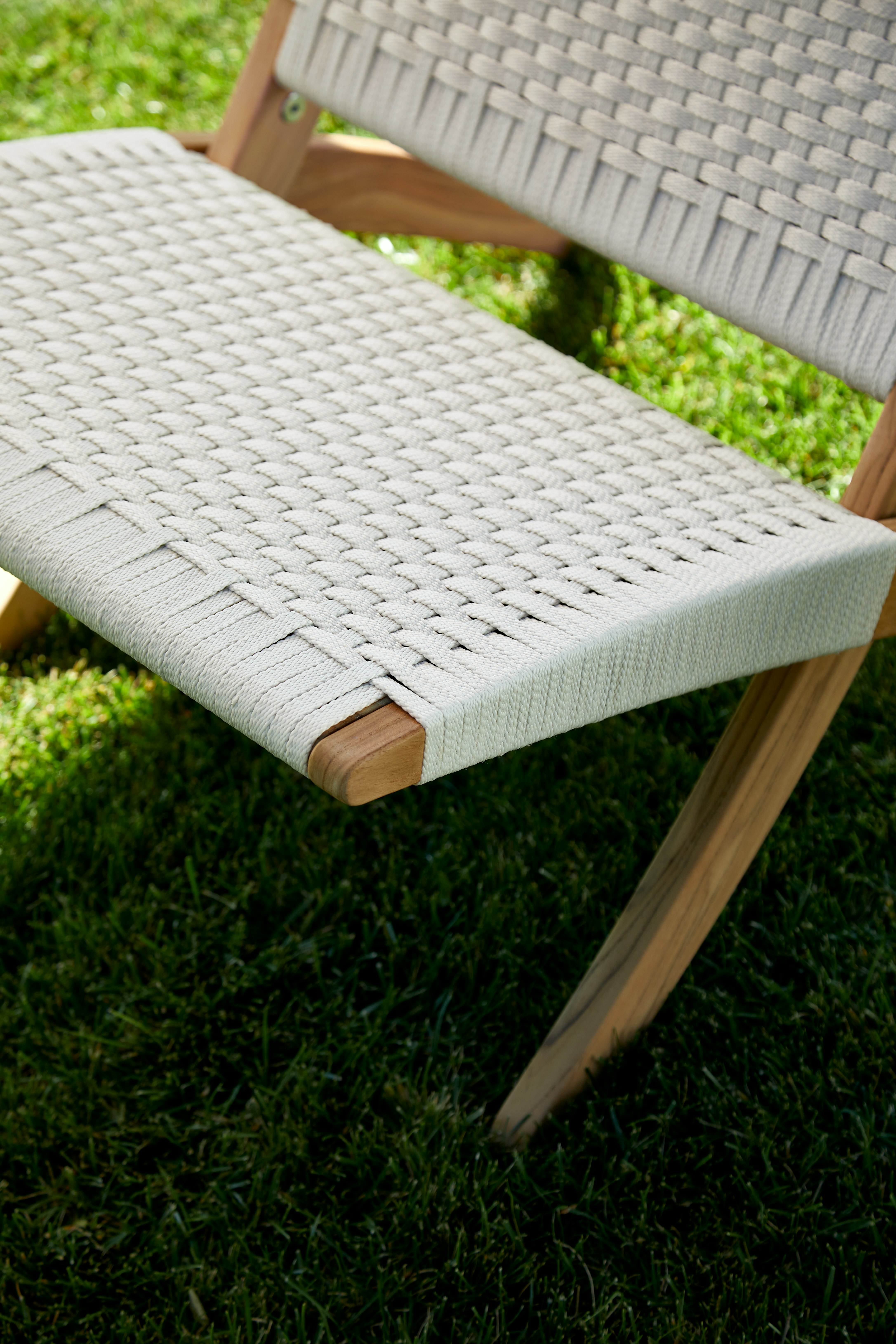 MG501 Cuba Outdoor Lounge Chair