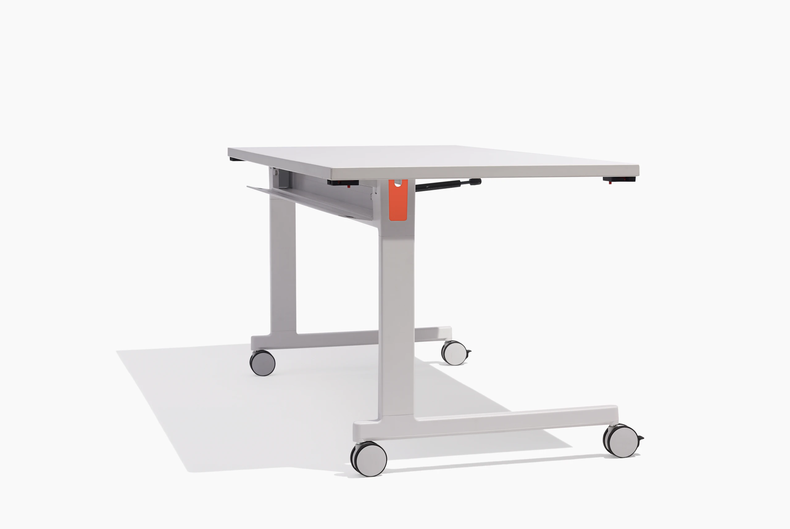 Marc Krusin pixel c-leg training table