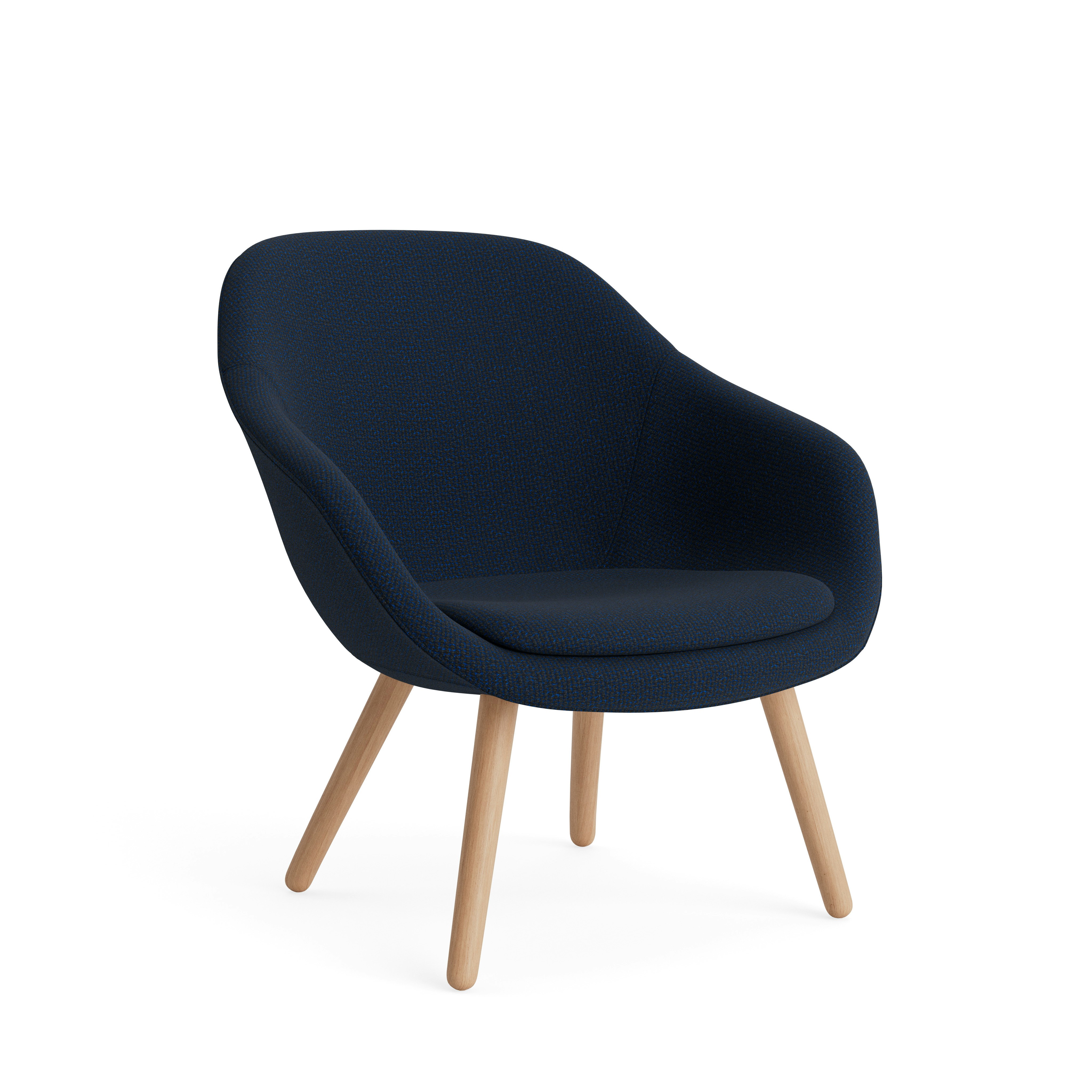 AAL 82 Armchair, Low Back - Standard, Tartaglia, 871 Blue Black, Matte Lacquered Oak