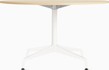 Eames Table, Round