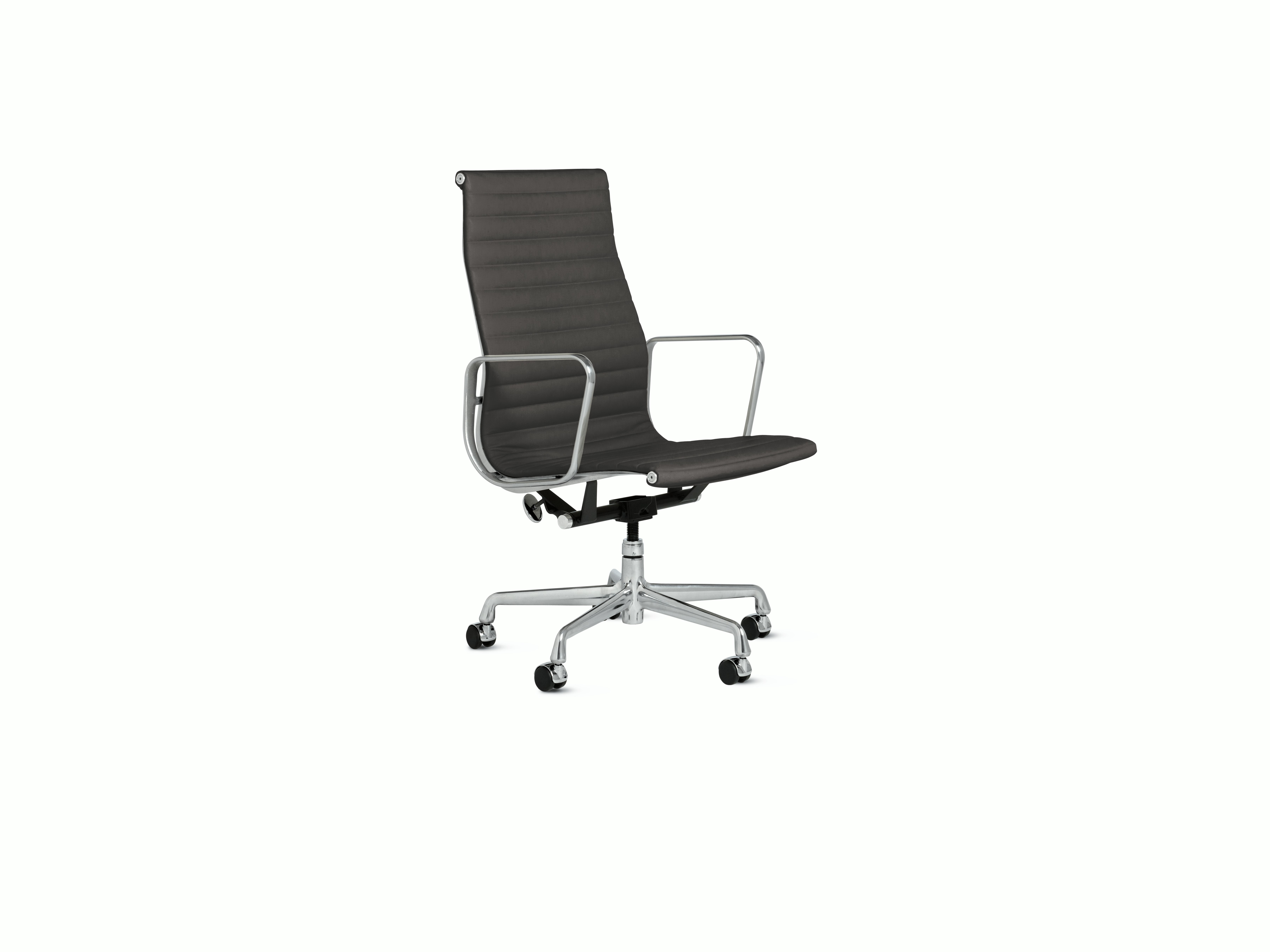 Eames Aluminum Group Chair, Executive Design Within Reach