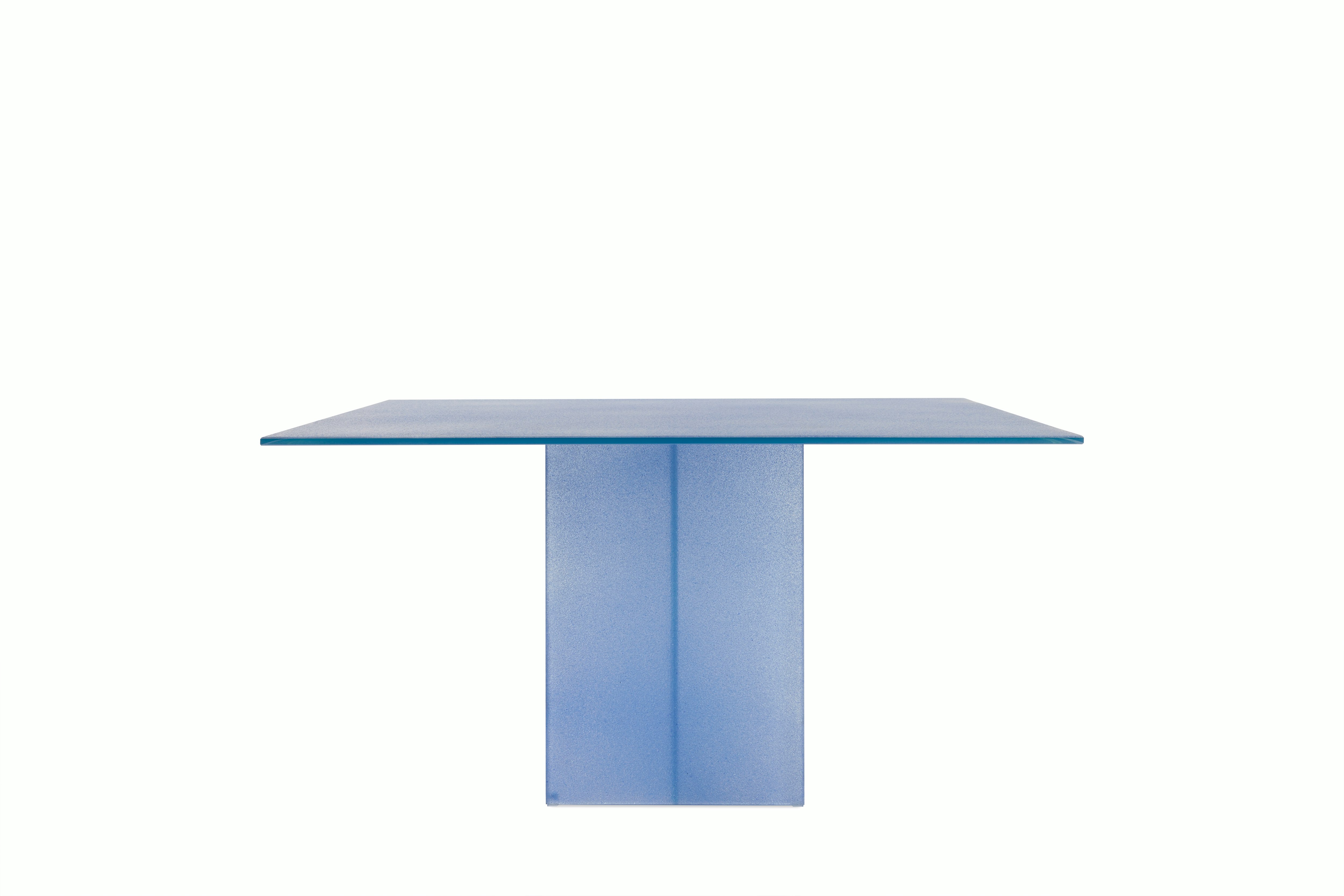 Simoon Glass Dining Table