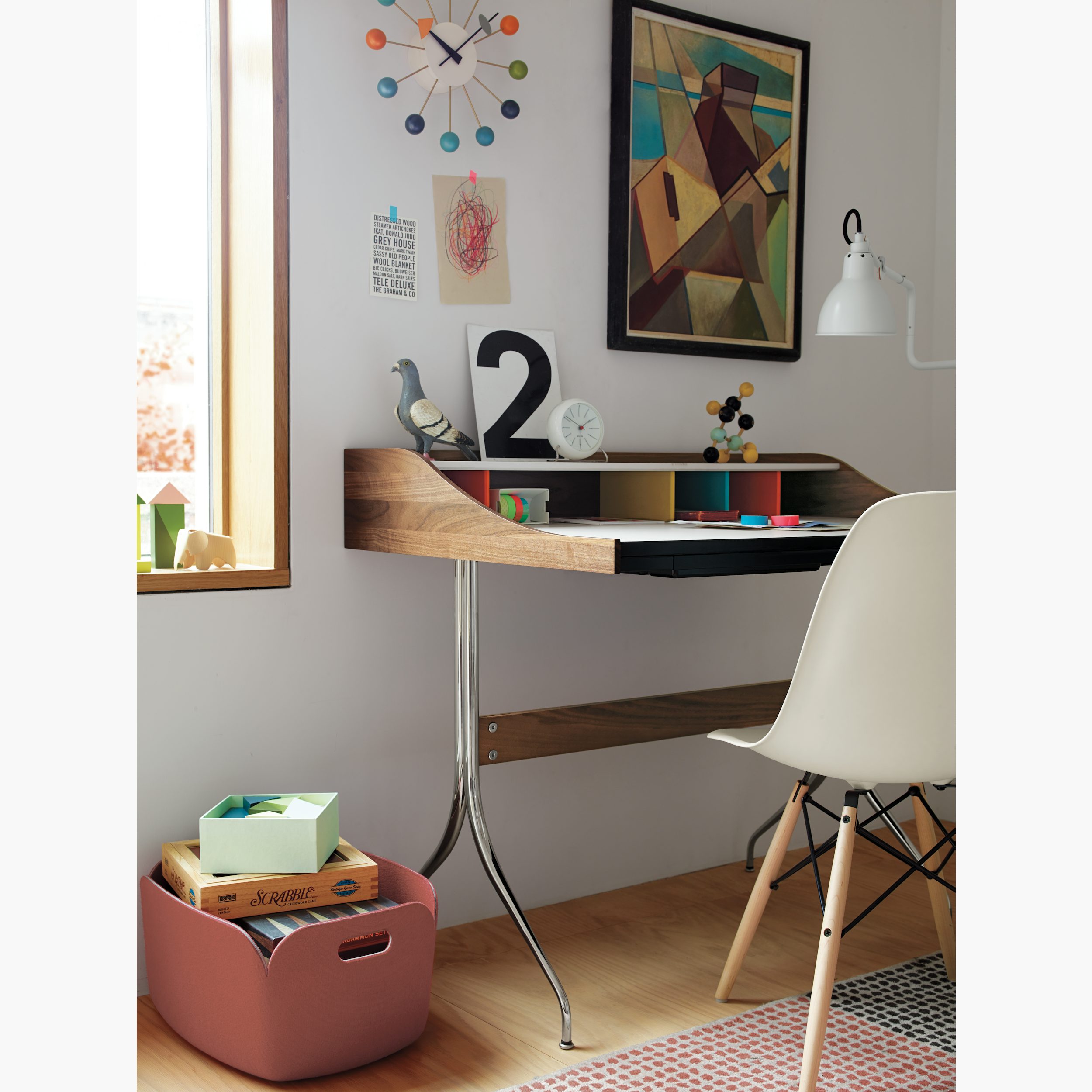 Nelson Swag Leg Desk – Design Within Reach