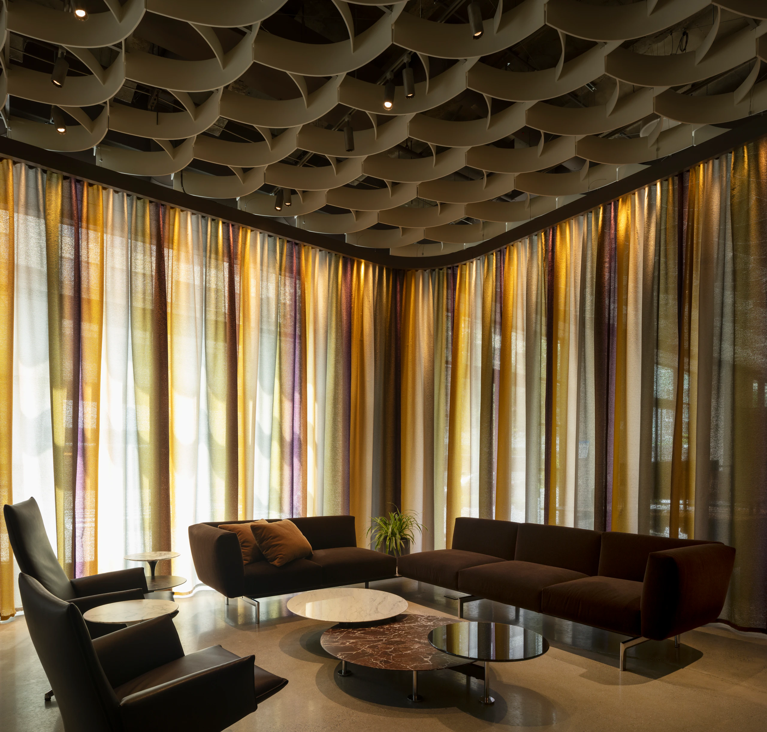 pilot by knoll high back chair eero saarinen side table avio five seat sofa with table grasshopper coffee table washington dc showroom