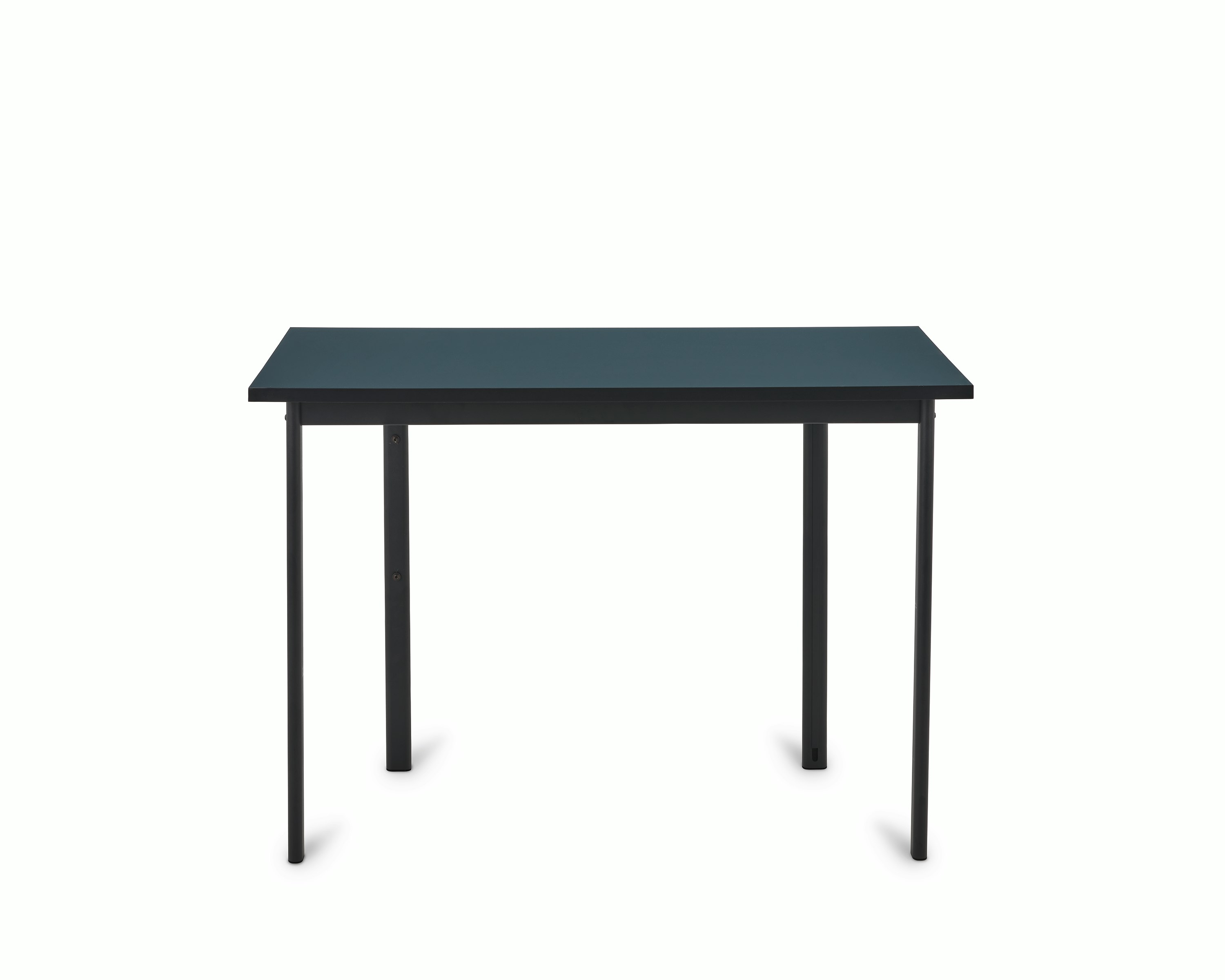 Mode Desk, front view