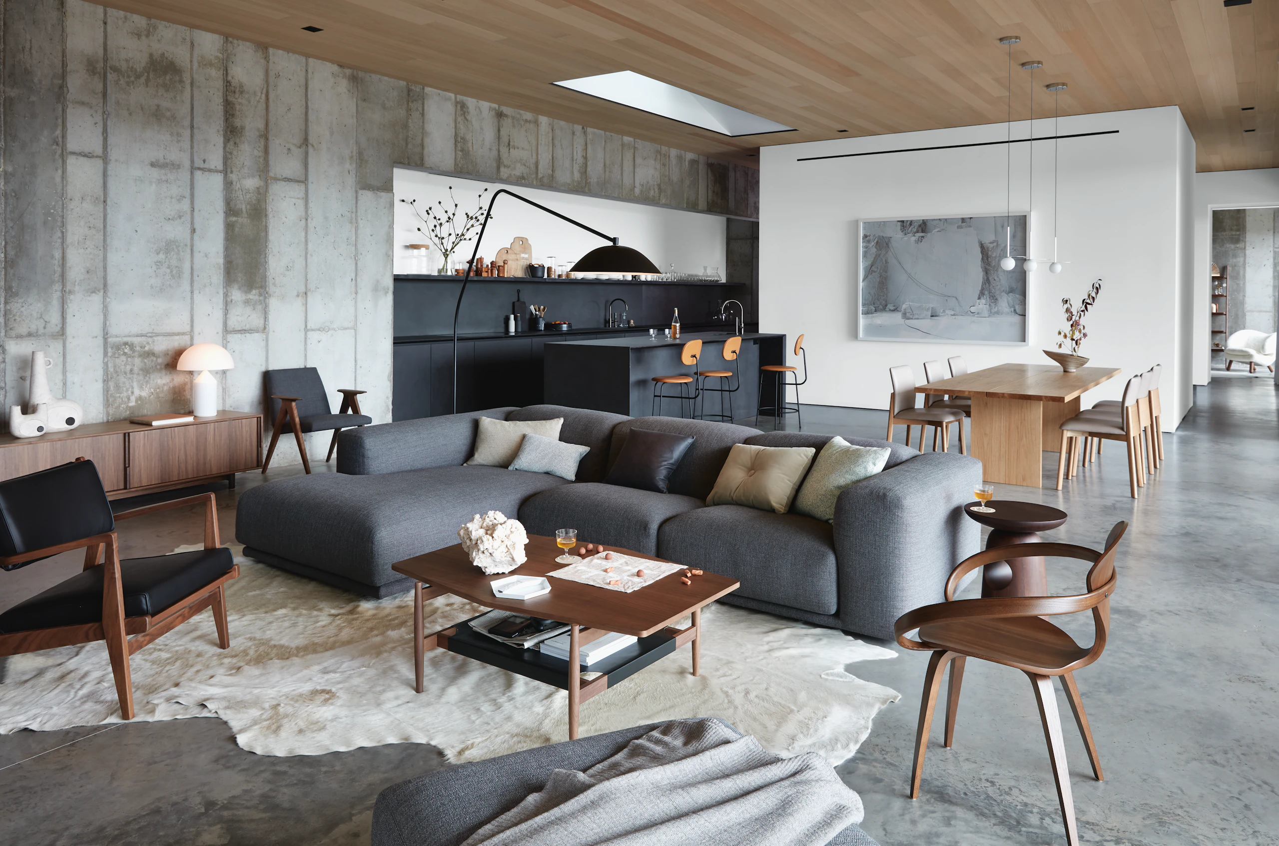 Kelston Sectional with Chaise Left