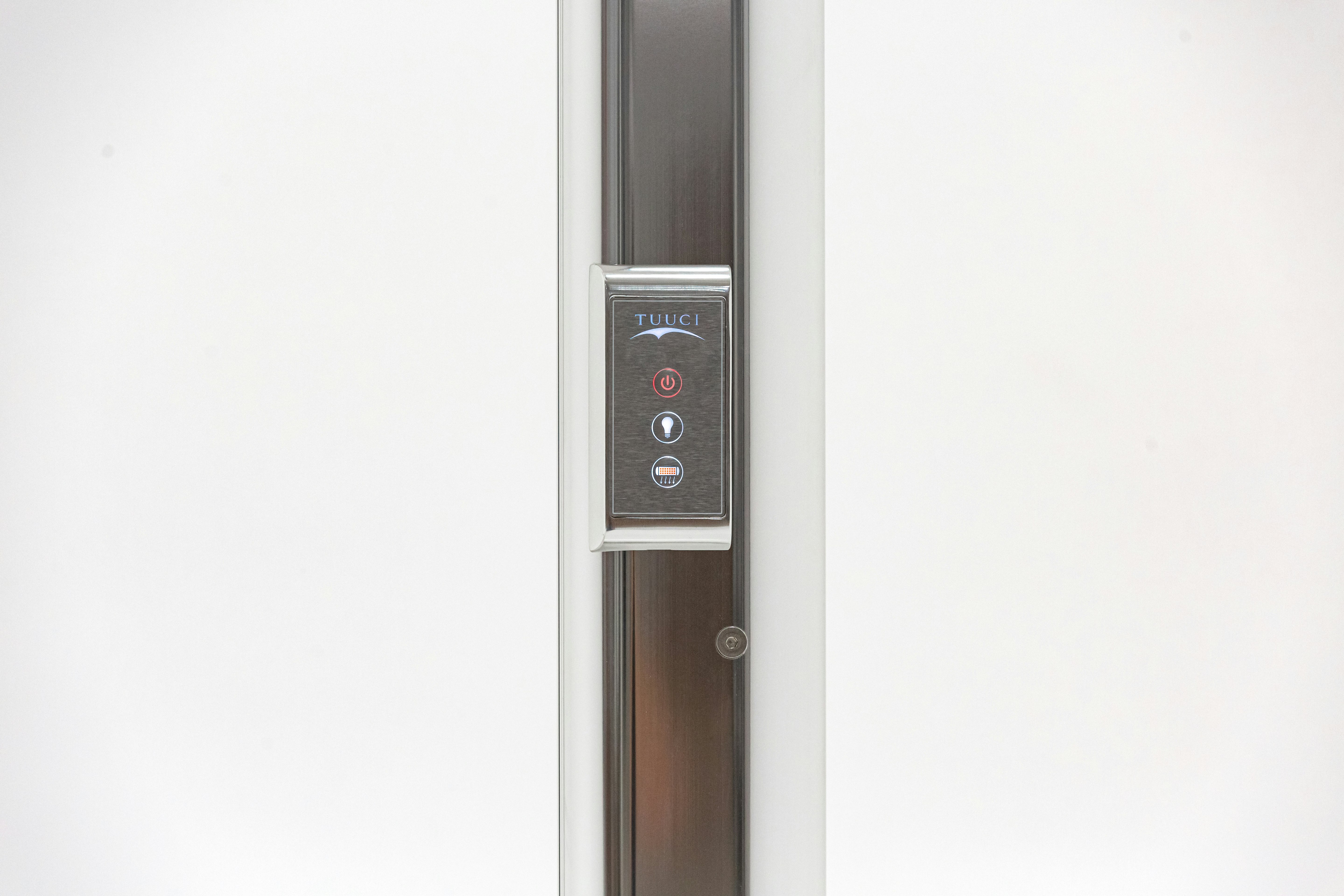 Tuuci Ocean Master Max Low-Profile Cantilever Umbrella w/Heating & Lighting