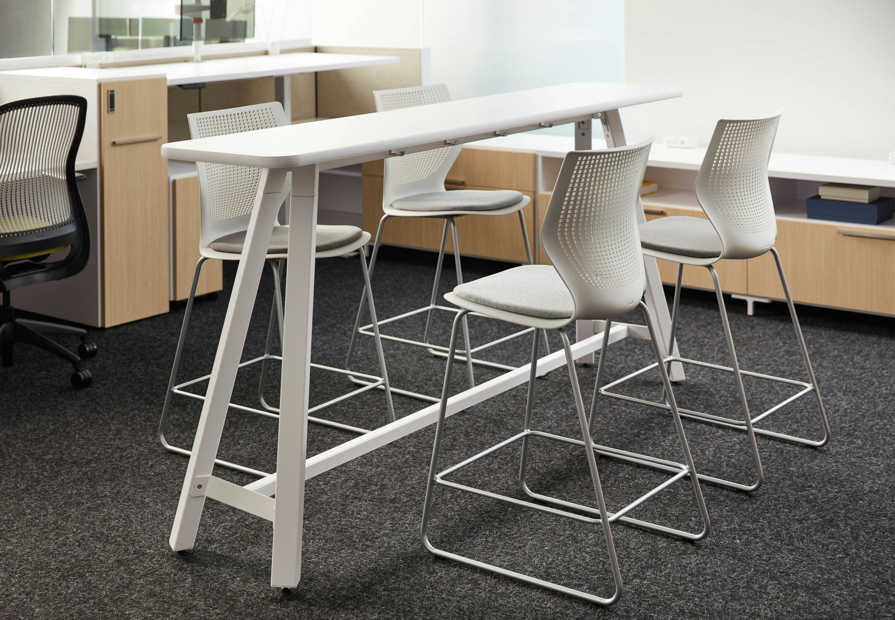 neocon showroom 2017 efficient planning rockwell unscripted tall table immersive planning multigeneration by knoll stool
